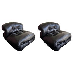 Pair of Black Leather Soriana Scarpa Cassina Lounge Chairs, Italy, 1970s