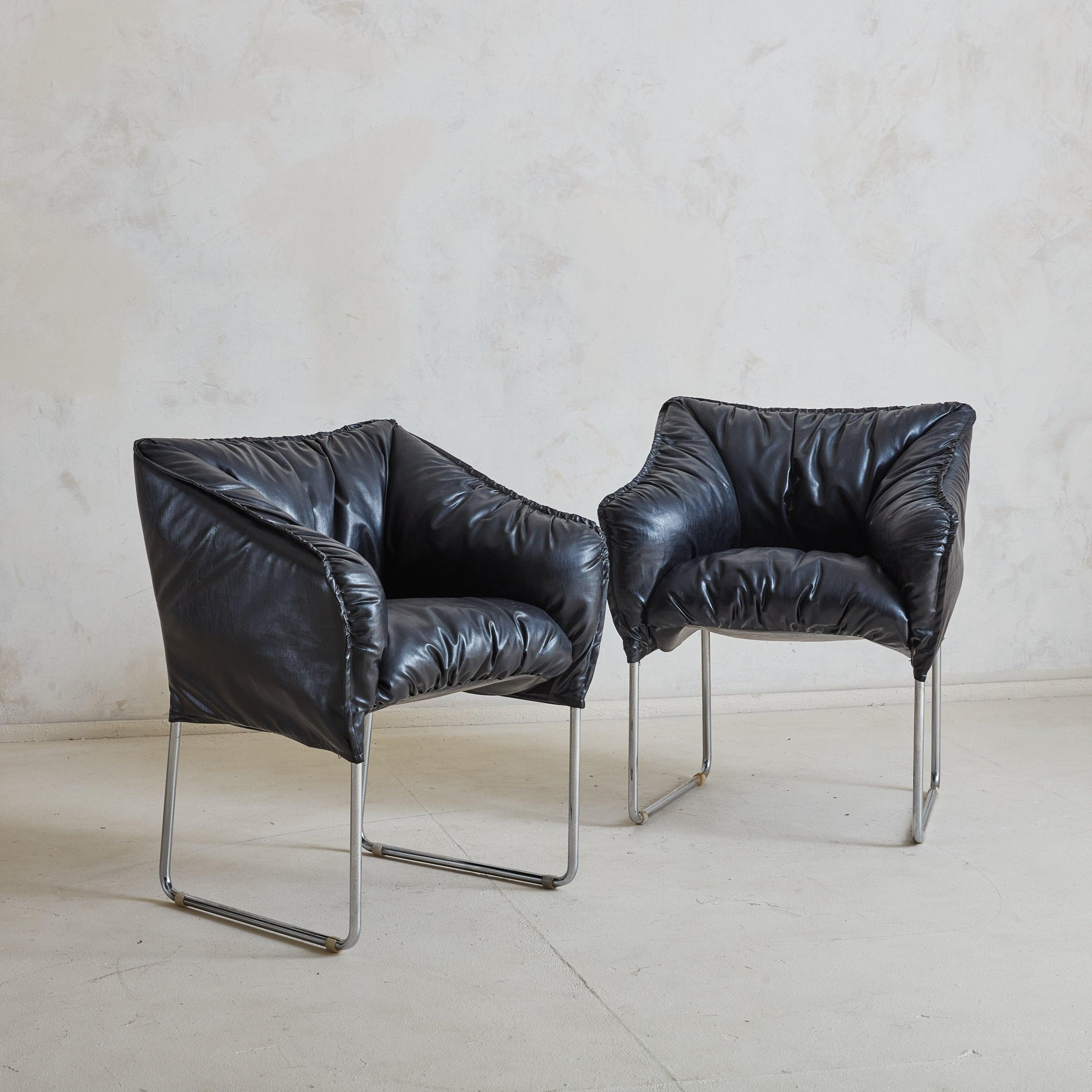 Pair of Black Leatherette Bambole Style Lounge Chairs, Italy 1960s In Excellent Condition For Sale In Chicago, IL