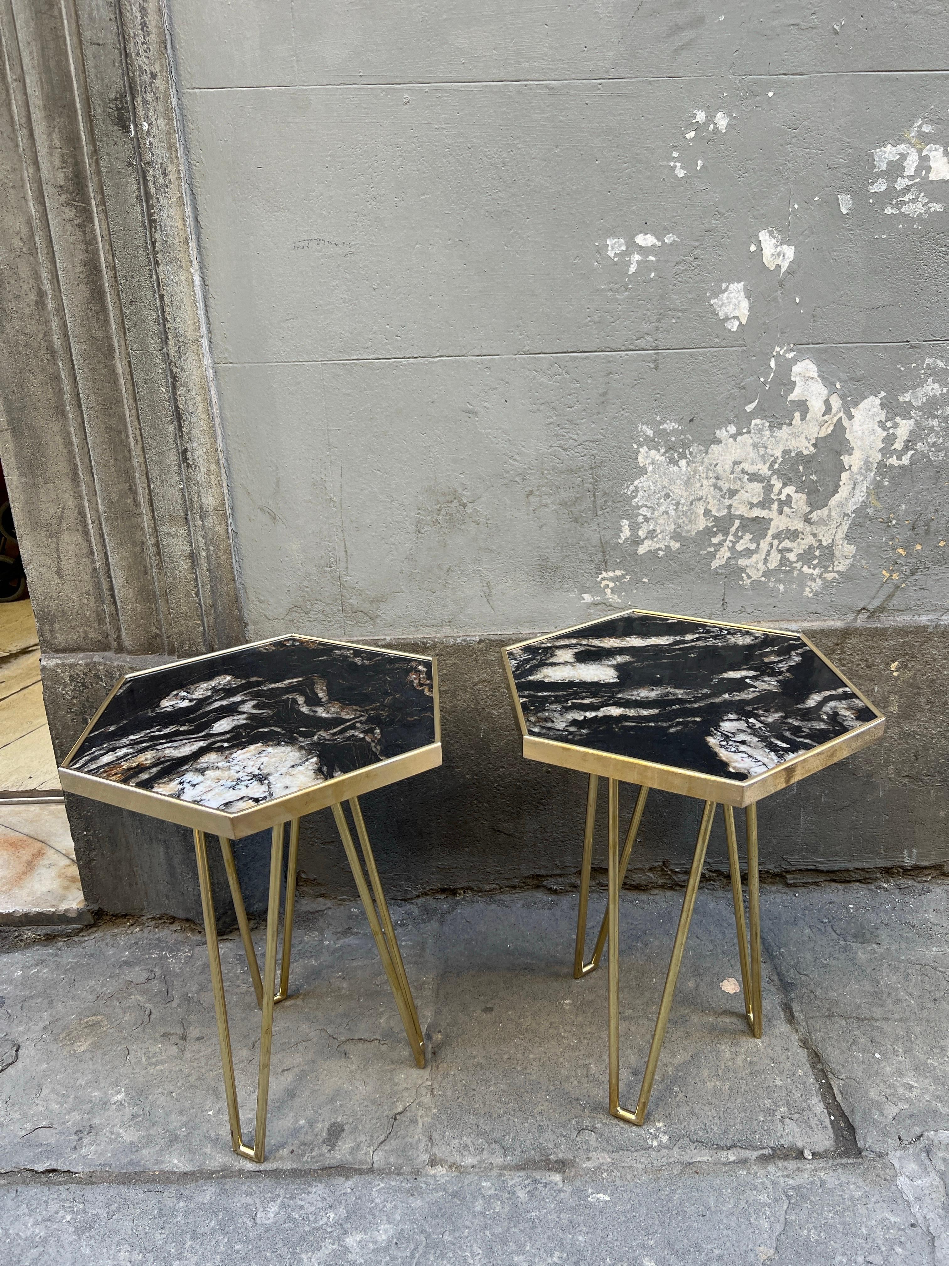 Modern Pair of Black Marble Hexagonal Side/End Tables with Brass Structure 1980