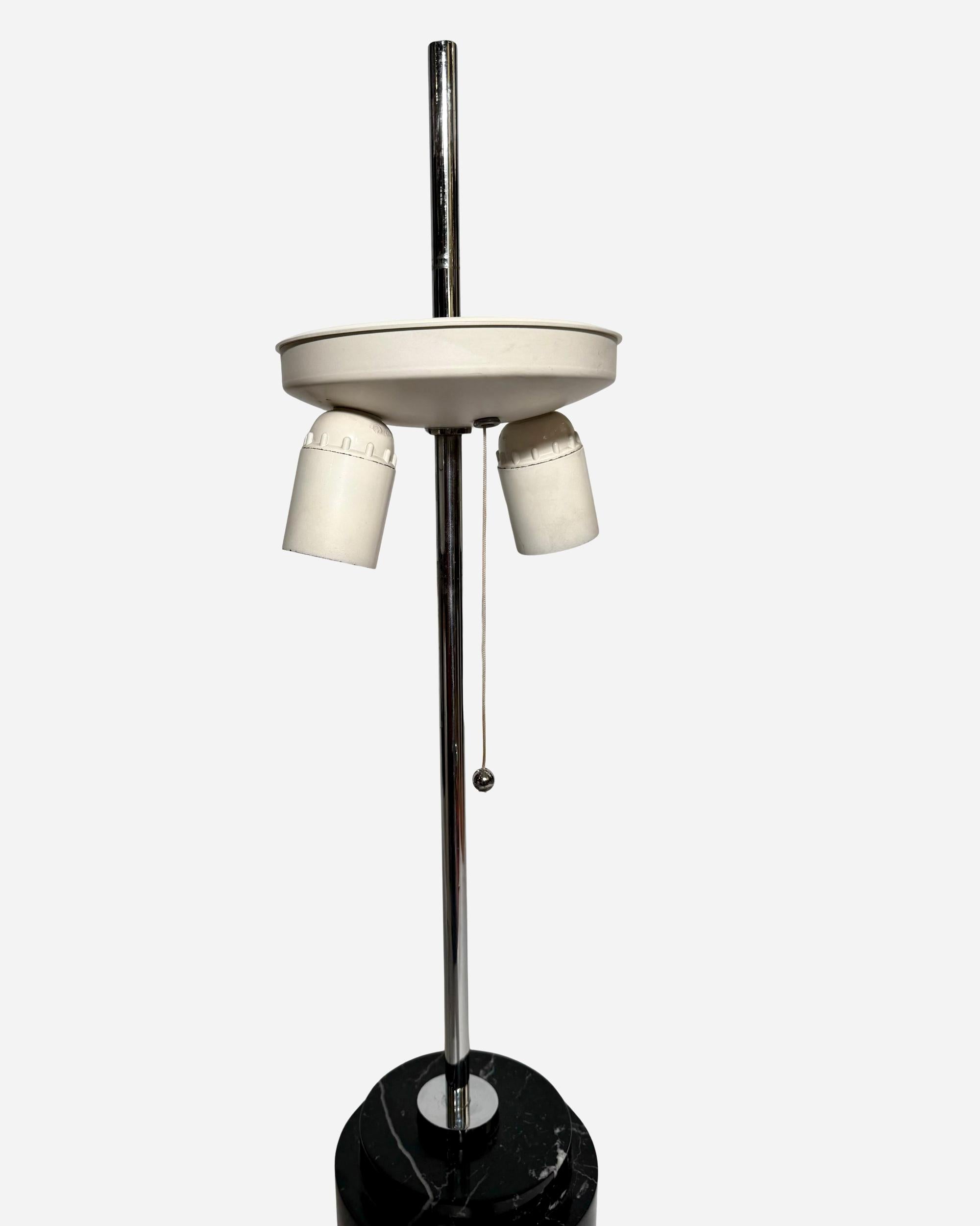 Paar Lampen aus schwarzem Marmor mit Schiebeschirm von F.Knoll, Knoll Intl, um 1960 (Metall) im Angebot
