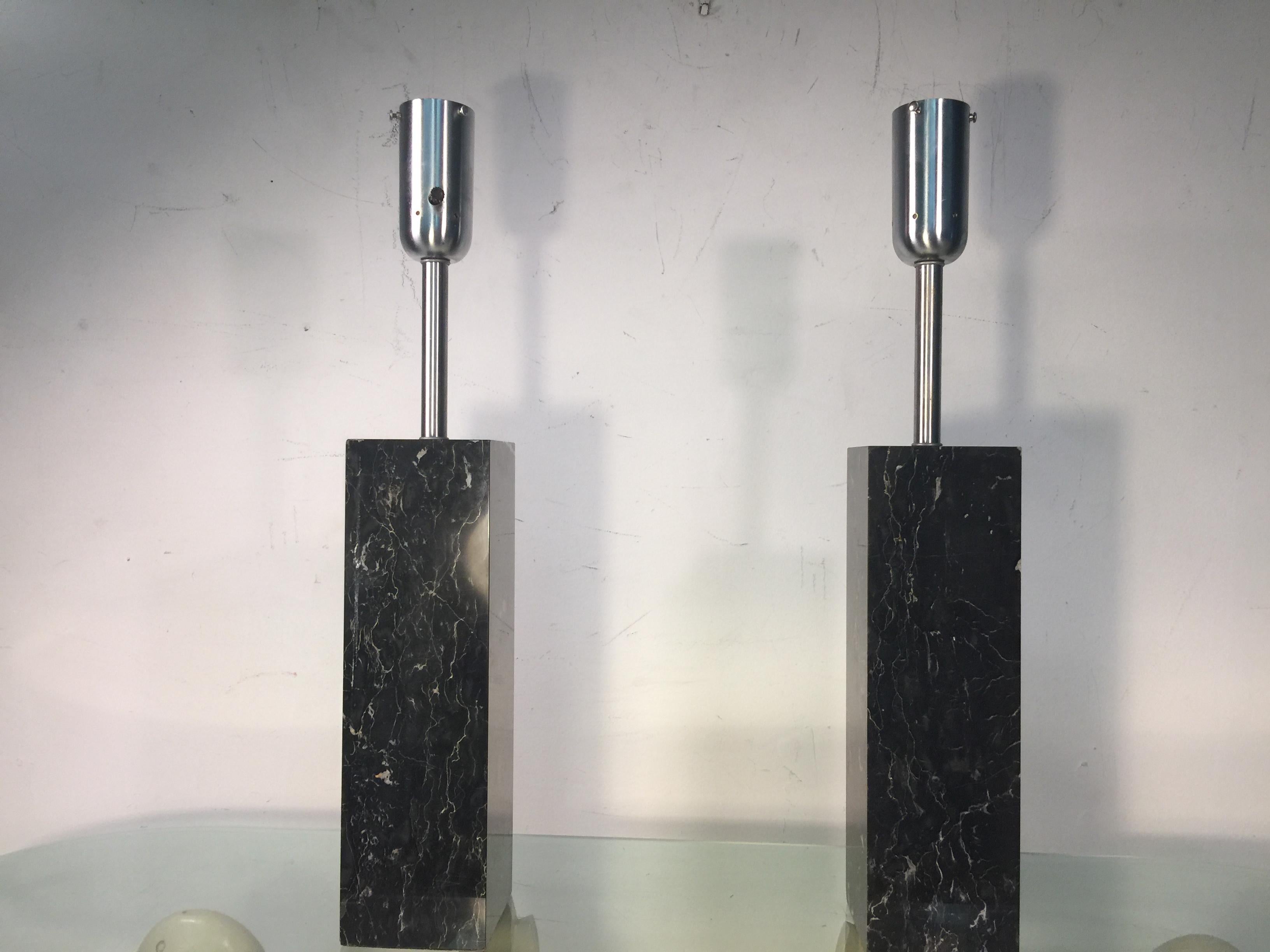 Modern Pair of Rectangular Black Marble Lamps Designed by Nessen Lamps For Sale