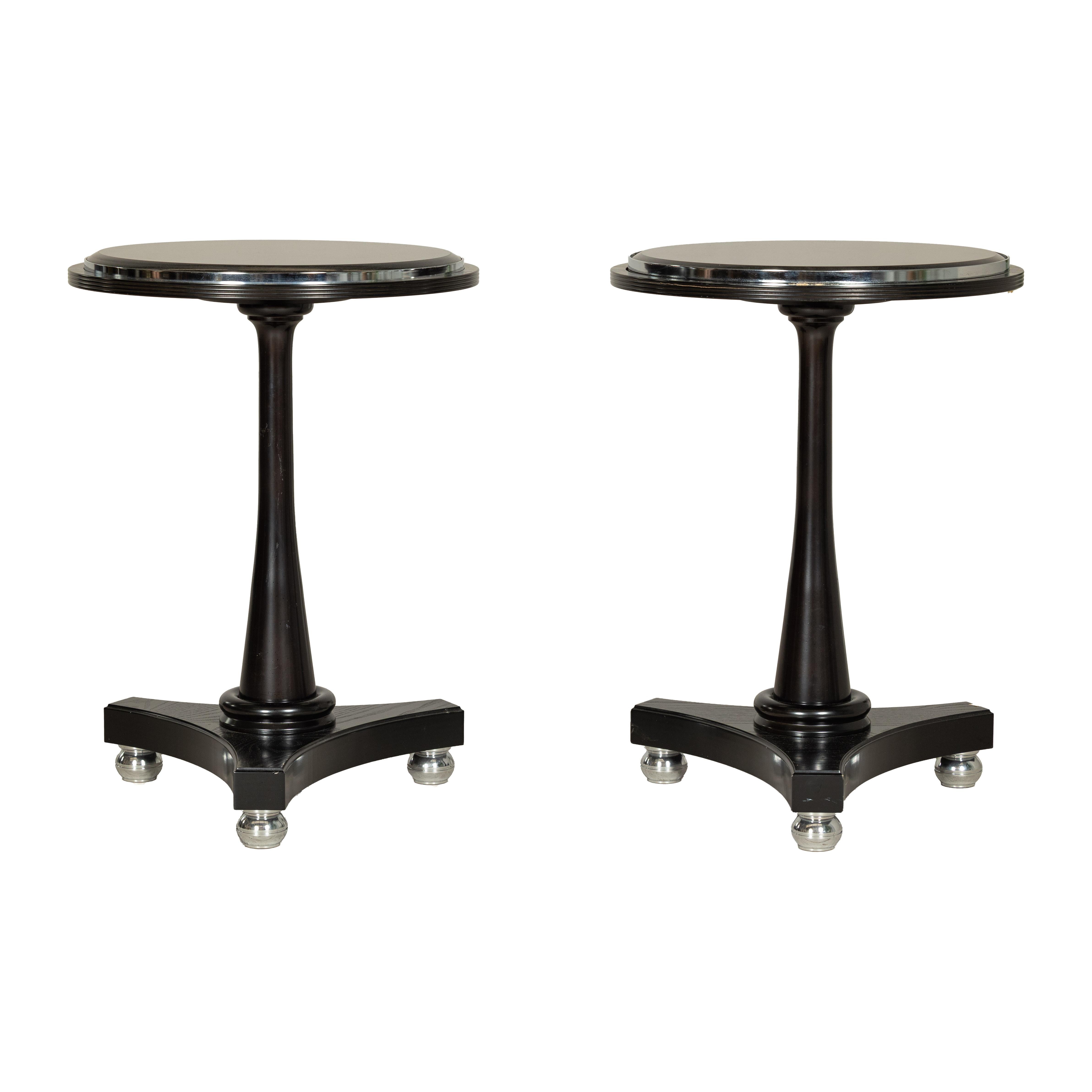 Paire de tables Gueridon à plateau en marbre noir et pieds Ball and Ball en métal Silver en vente 7