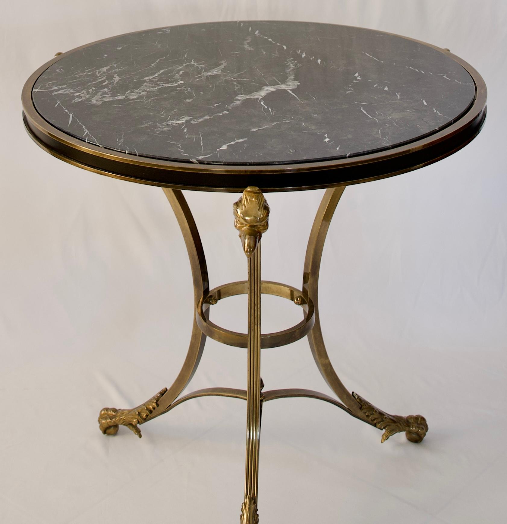 Pair of End Tables by Alberto Orlandi, Pair of Gueridon Tables with Marble Tops In Good Condition For Sale In Miami, FL