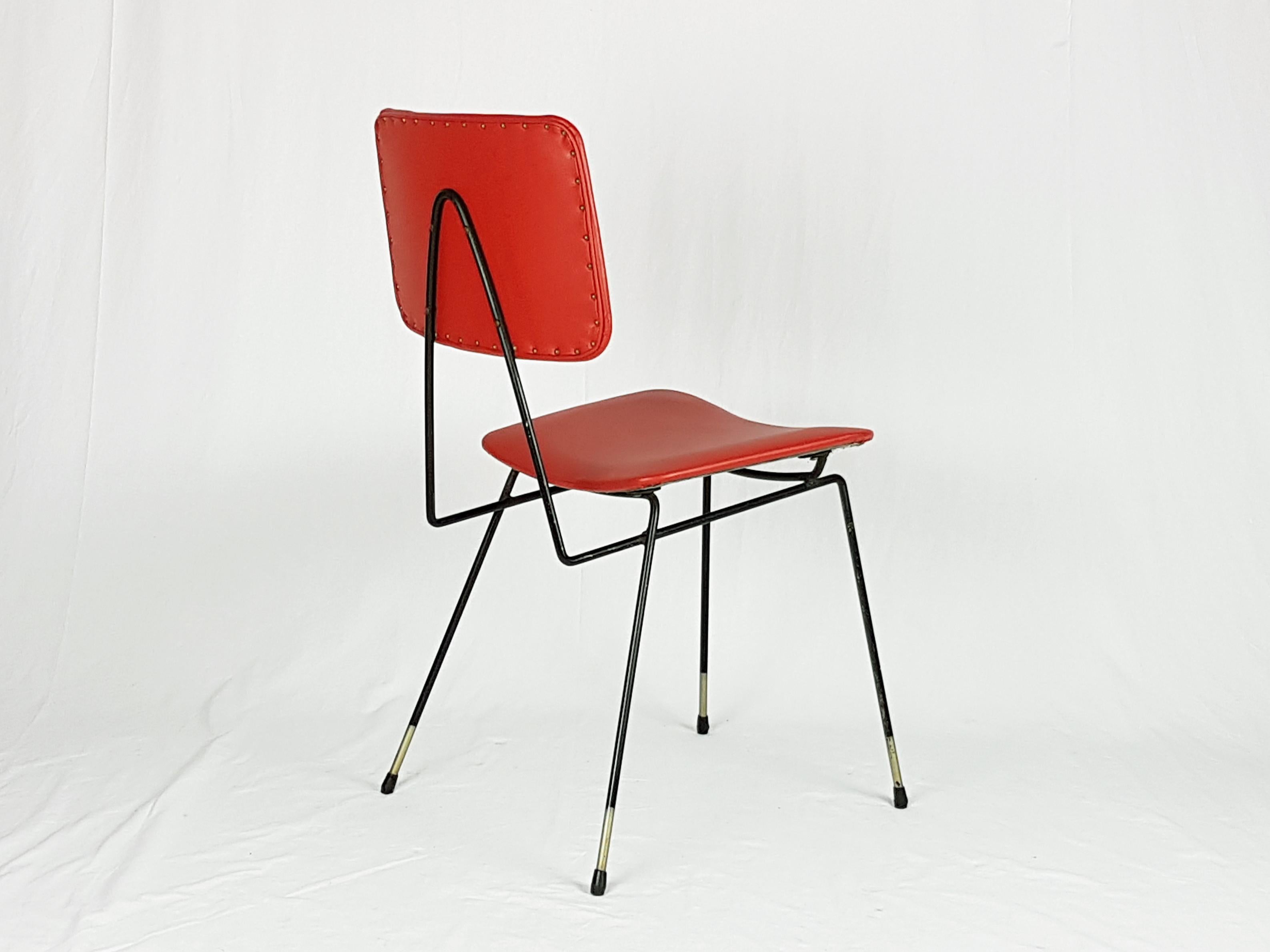 Pair of Black Metal and Red Skai Italian 1950s Chairs in the Style of G. Rinaldi For Sale 5