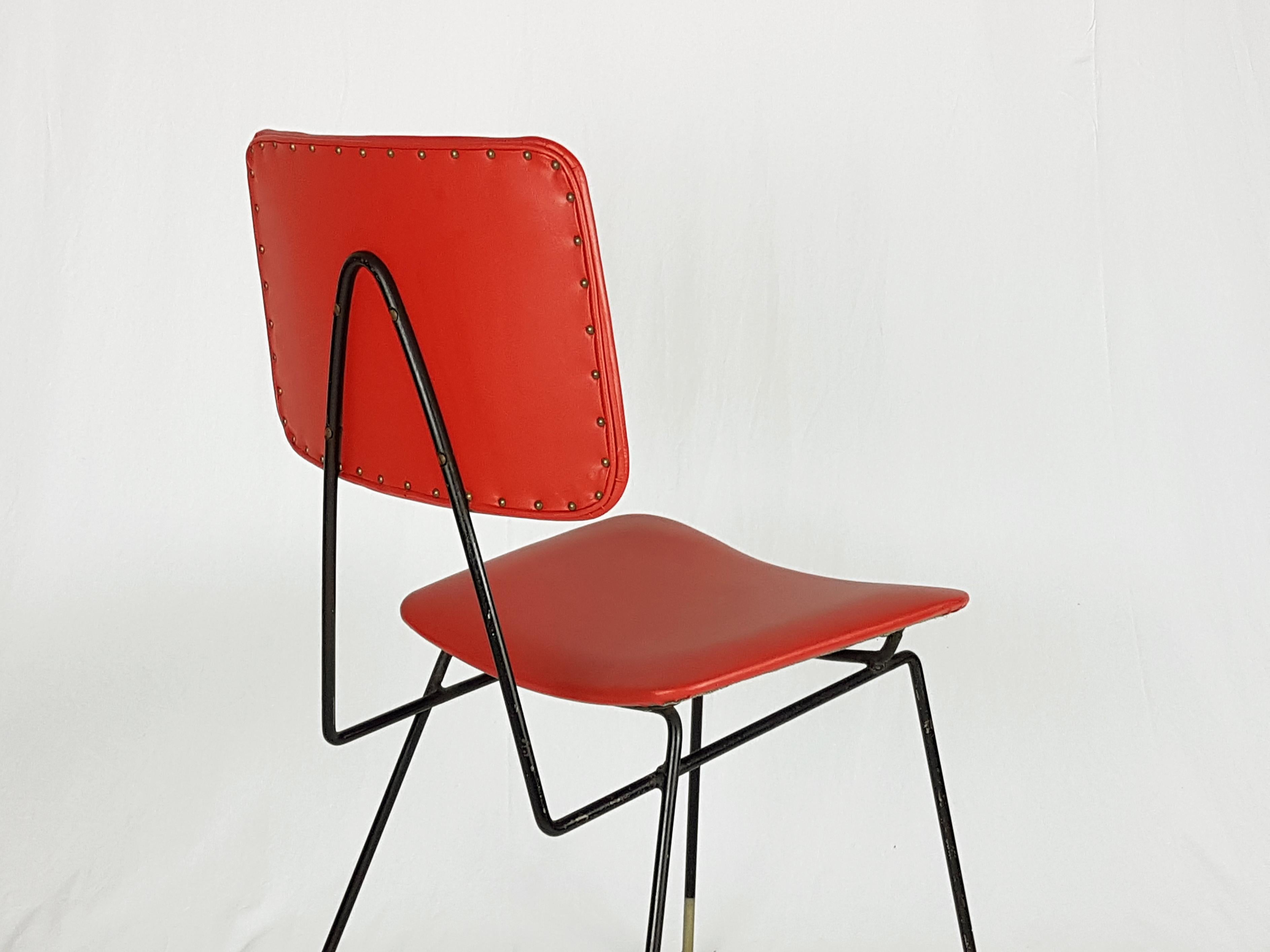 Faux Leather Pair of Black Metal and Red Skai Italian 1950s Chairs in the Style of G. Rinaldi For Sale