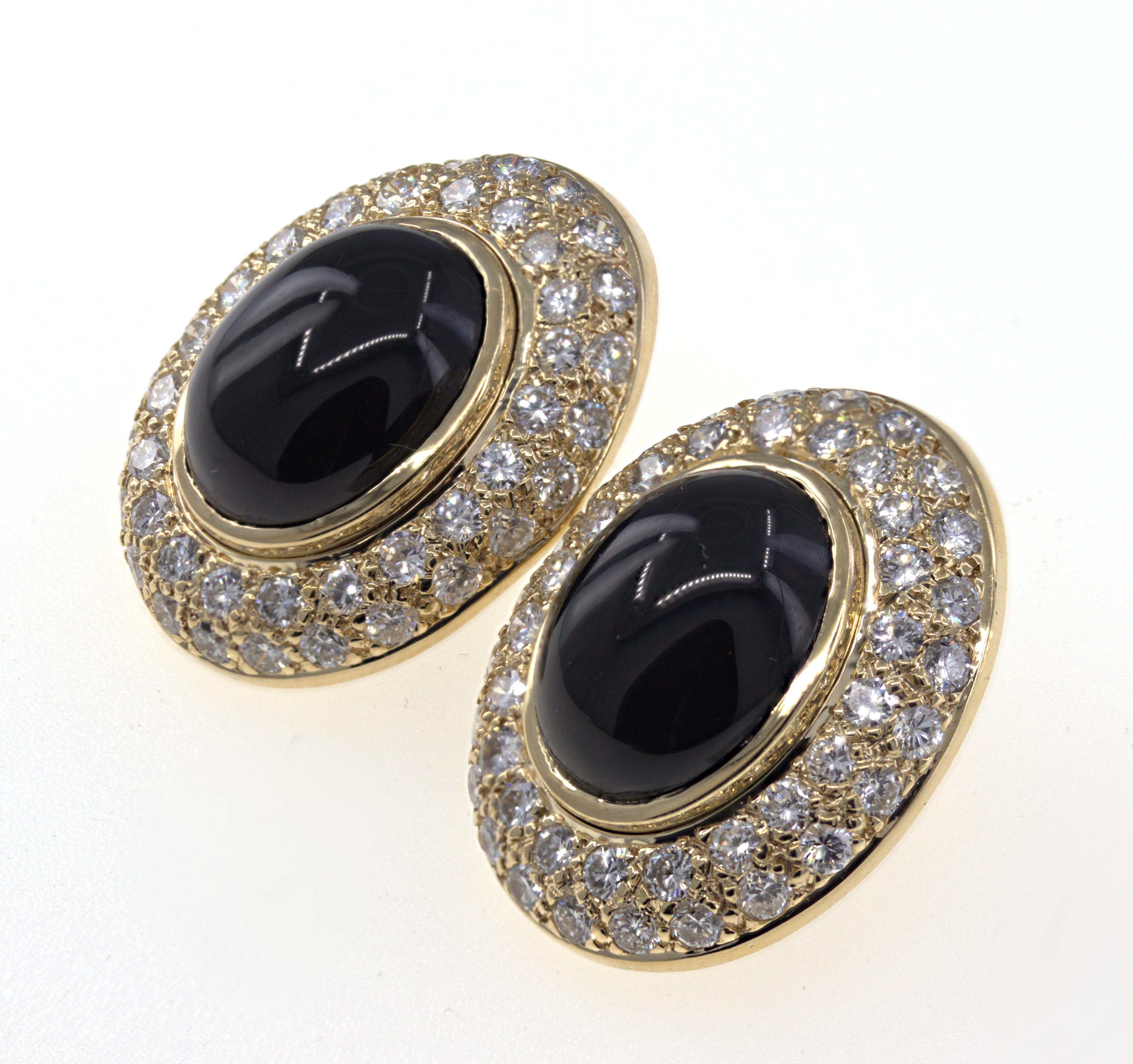 Paar Ohrringe aus 14 Karat Gelbgold mit schwarzem Onyx und Diamanten im Angebot 5