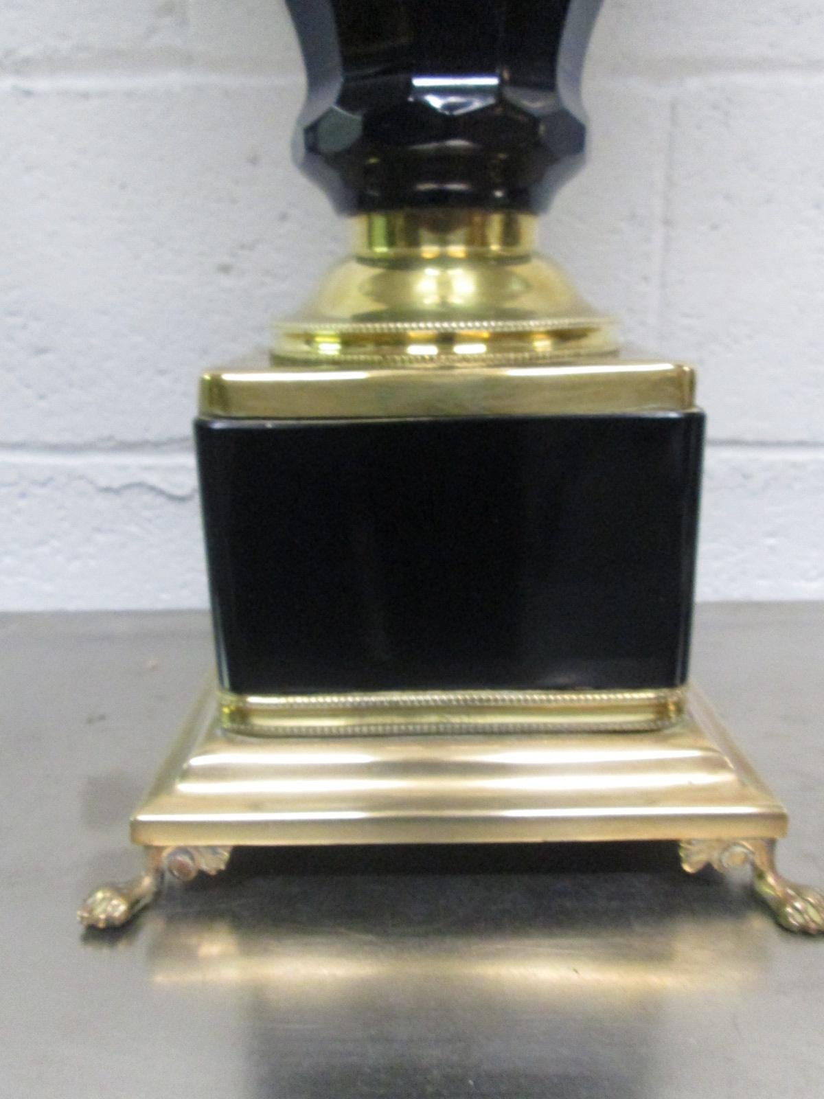 Pair of Black Opaline and Brass Lamps In Good Condition For Sale In New York, NY