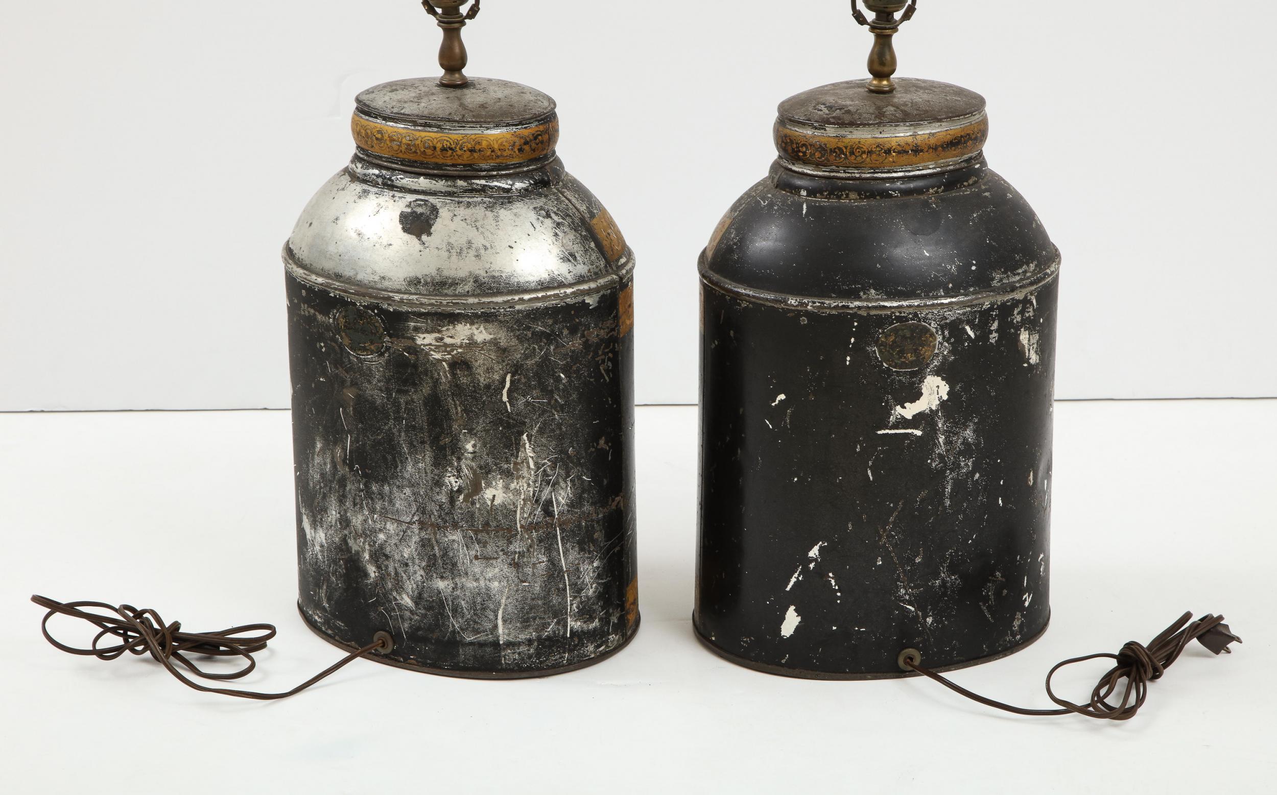 Pair of Black Oval Tea Tin Lamps 3