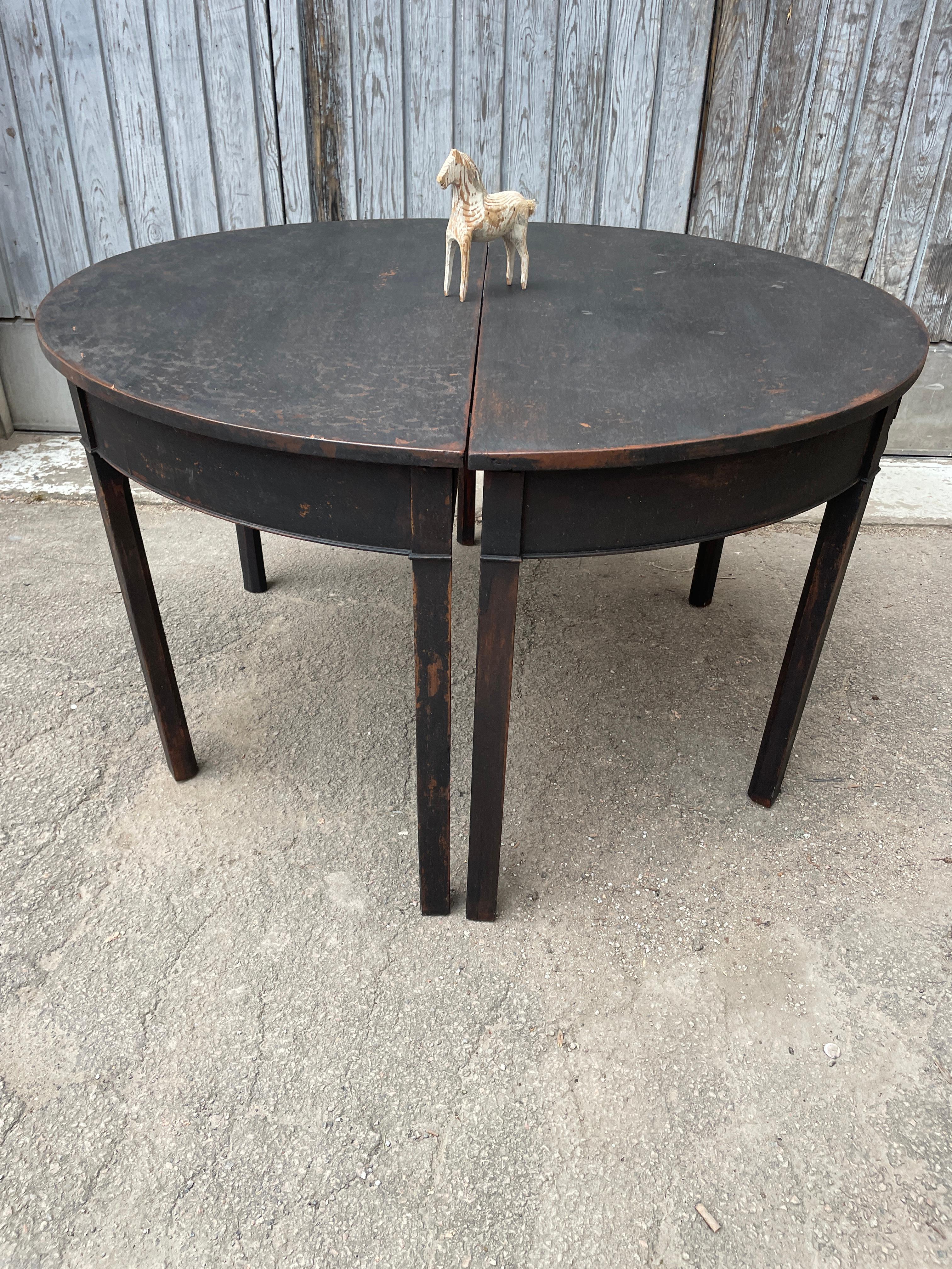 Pair of Black Painted Gustavian Demilune Table Consoles For Sale 4