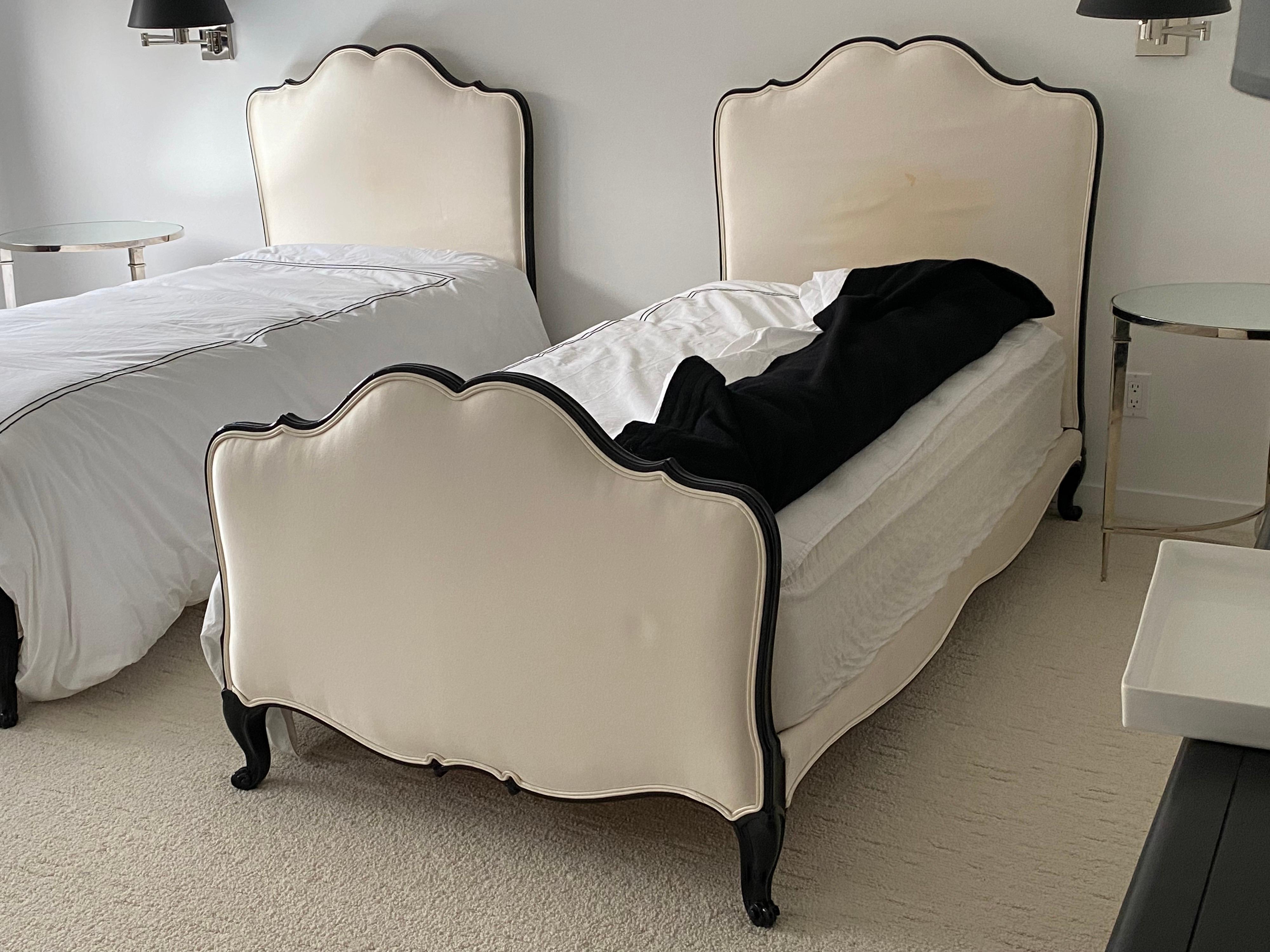 french twin beds