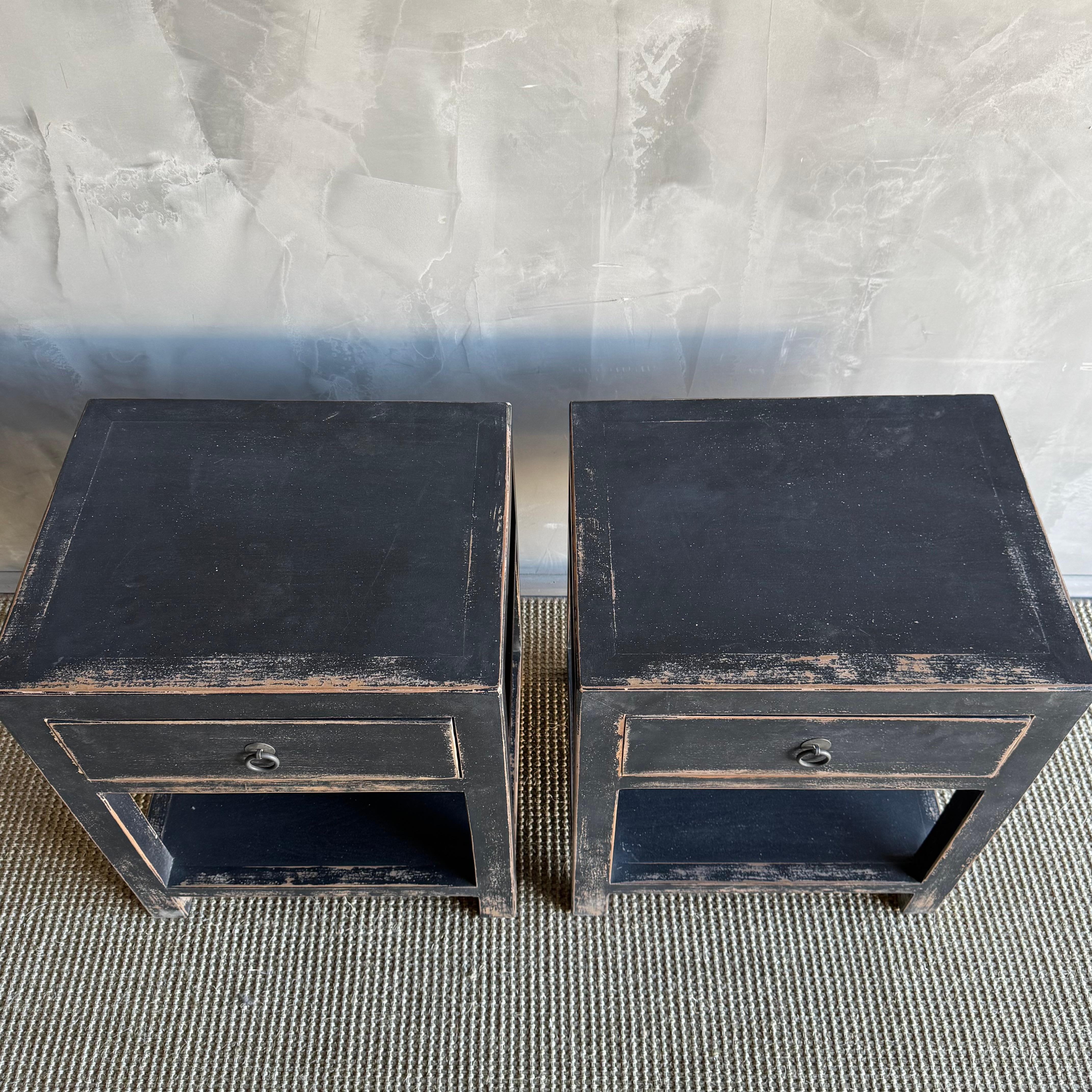 Organic Modern Pair of Black Painted Nightstands with Single Drawer