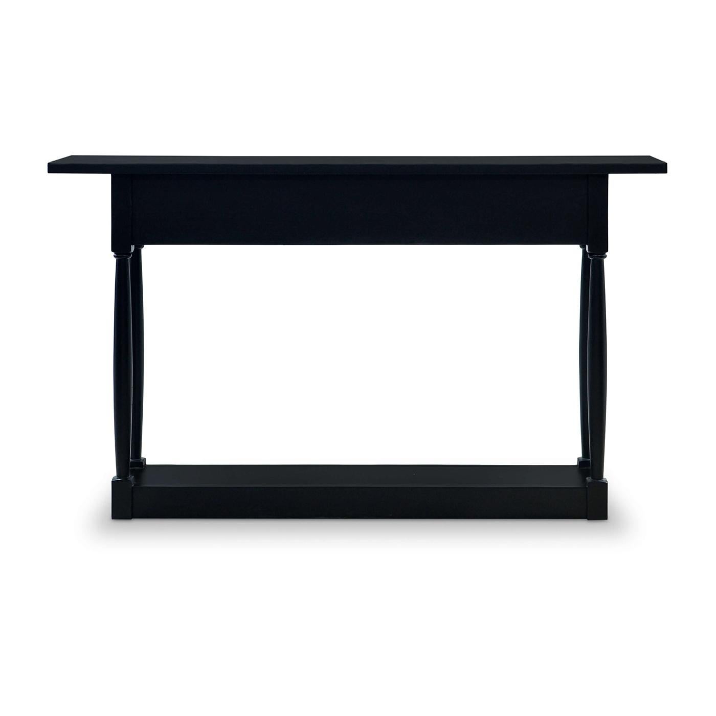 Ein Paar schwarz lackierte Konsolentische im Landhausstil im Zustand „Neu“ im Angebot in Westwood, NJ