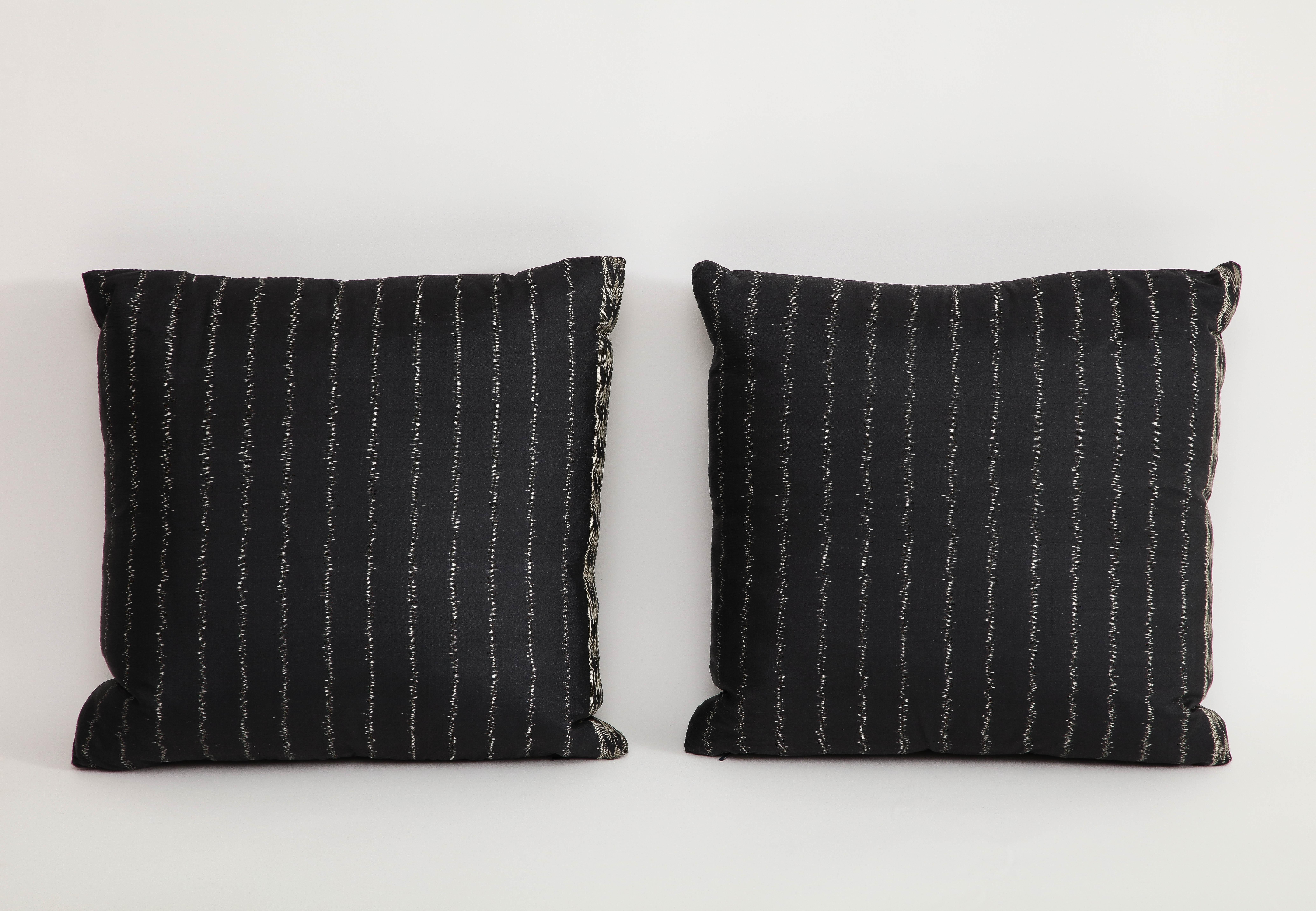 Pair of Black Pinstriped Silk Occasional Pillows  In Good Condition For Sale In Chicago, IL
