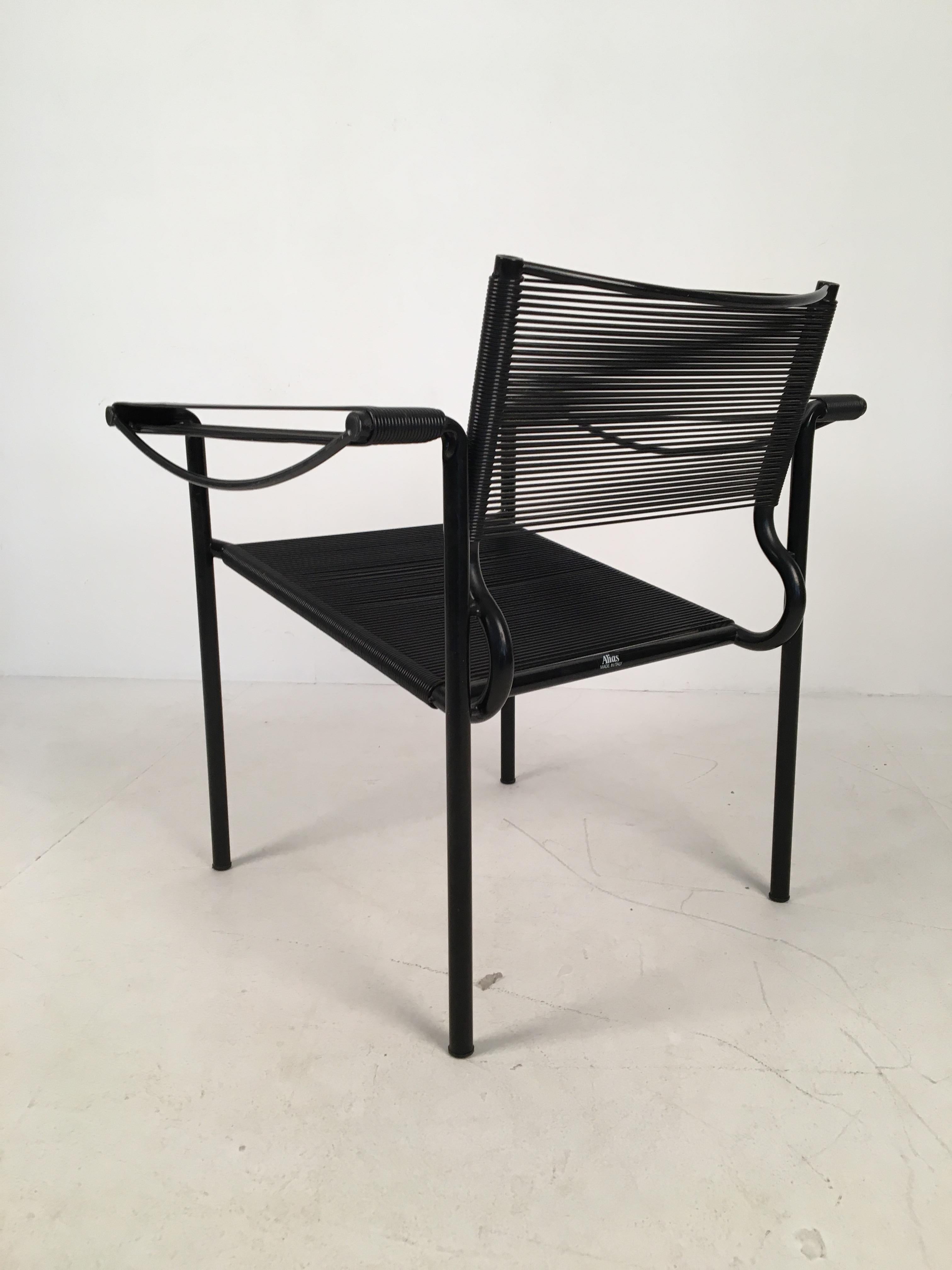 Pair of Black Spaghetti 109 Armchairs by G. Belotti for Alias, Italy, circa 1980 In Good Condition For Sale In London, GB