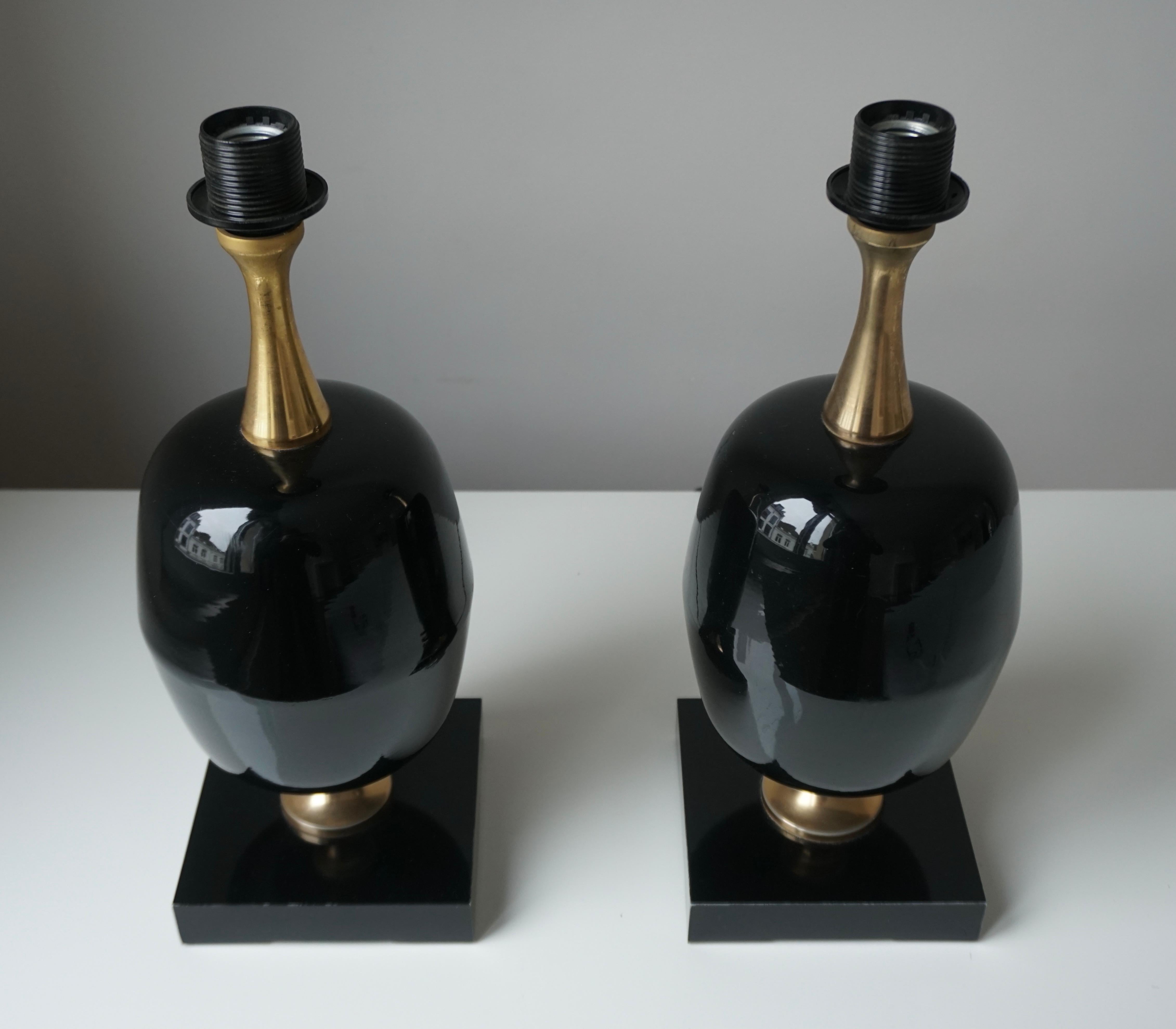 Italian Pair of Black Table Lamps For Sale