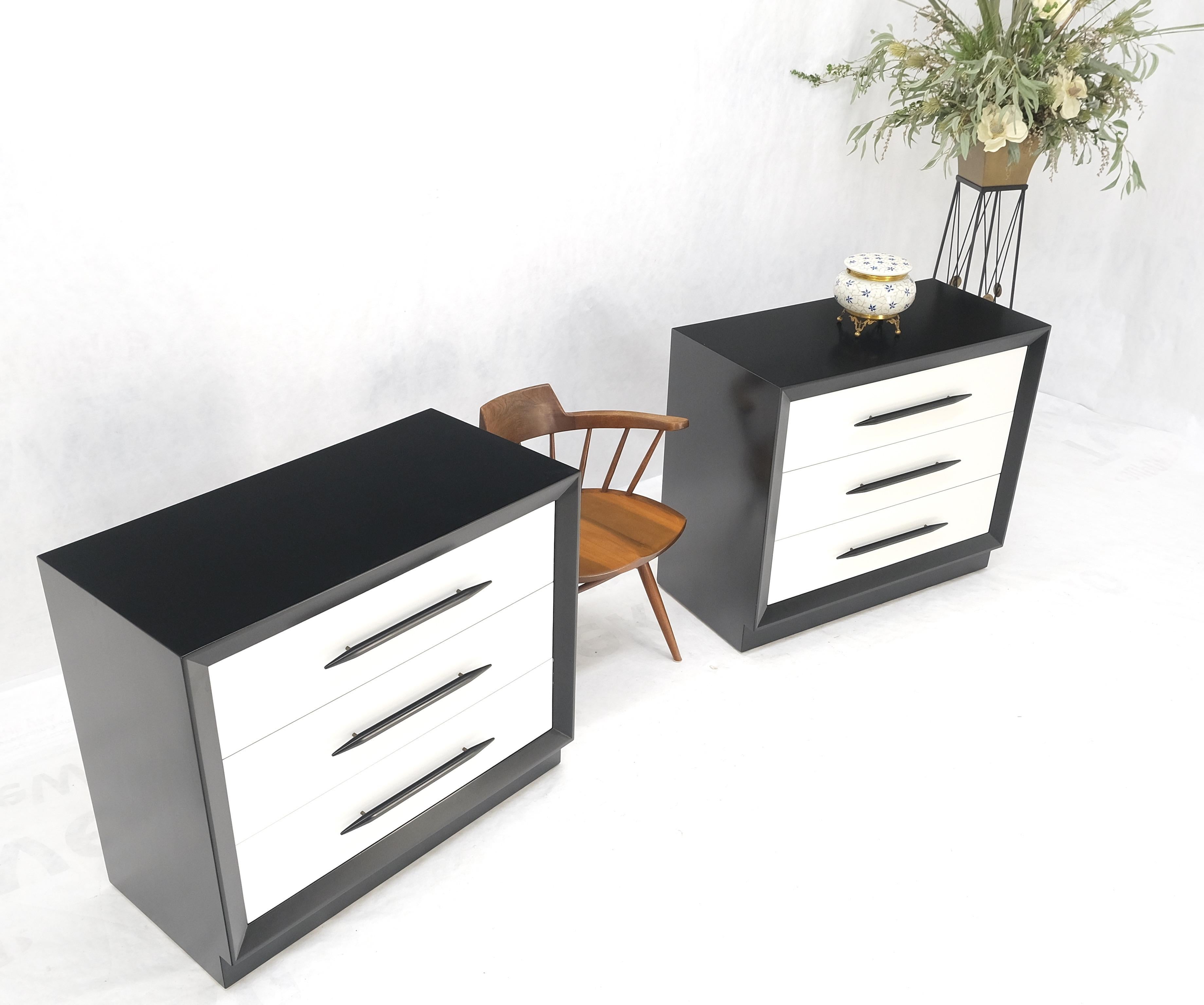 American Pair of Black & White James Mont Style Bachelor 3 Drawer Chests Mid Century MINT For Sale