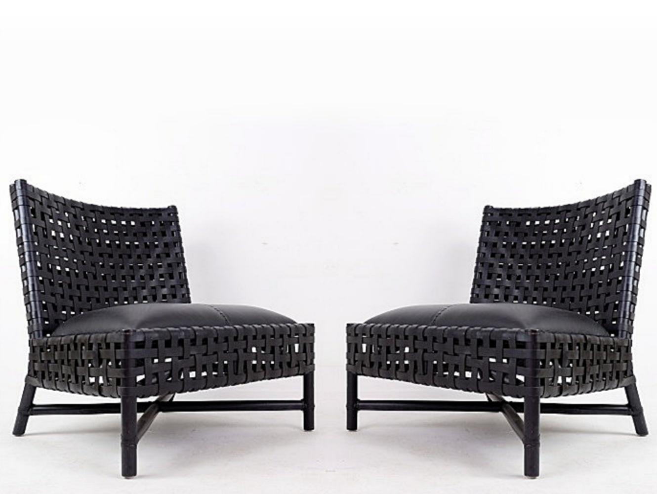 Pair of black woven leather lounge chairs For Sale 4