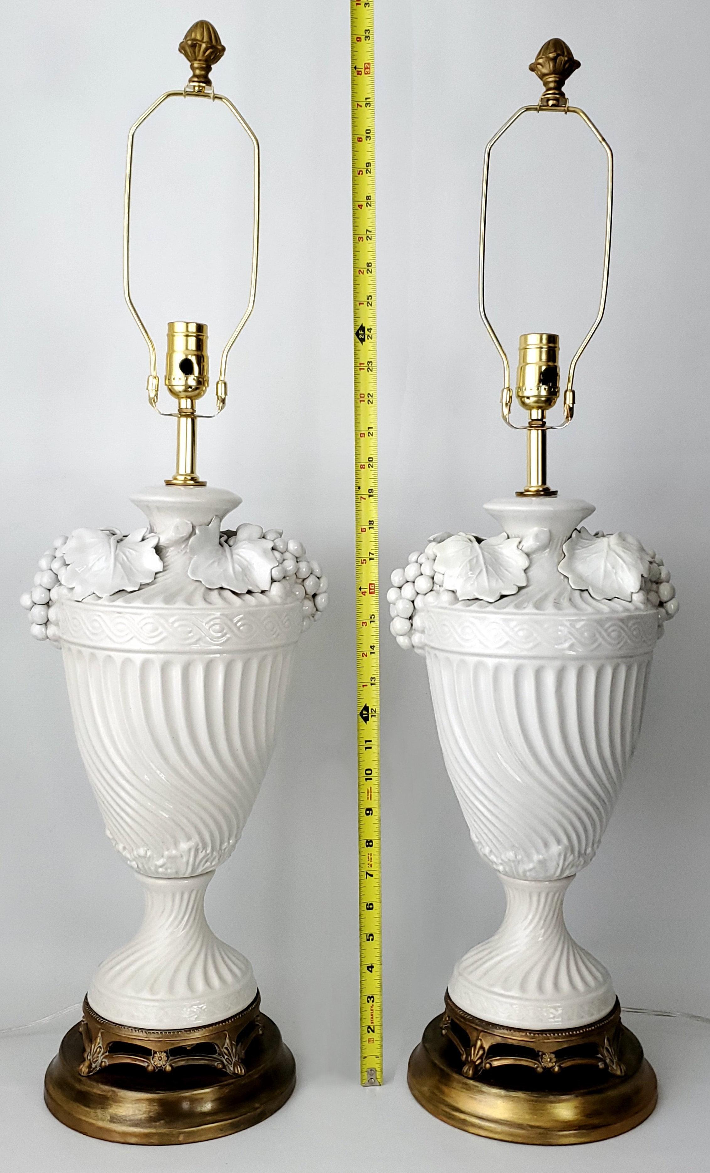 Pair Blanc De Chine Italian White Porcelain Urn Table Lamps with Grape Leaves In Good Condition For Sale In Miami, FL