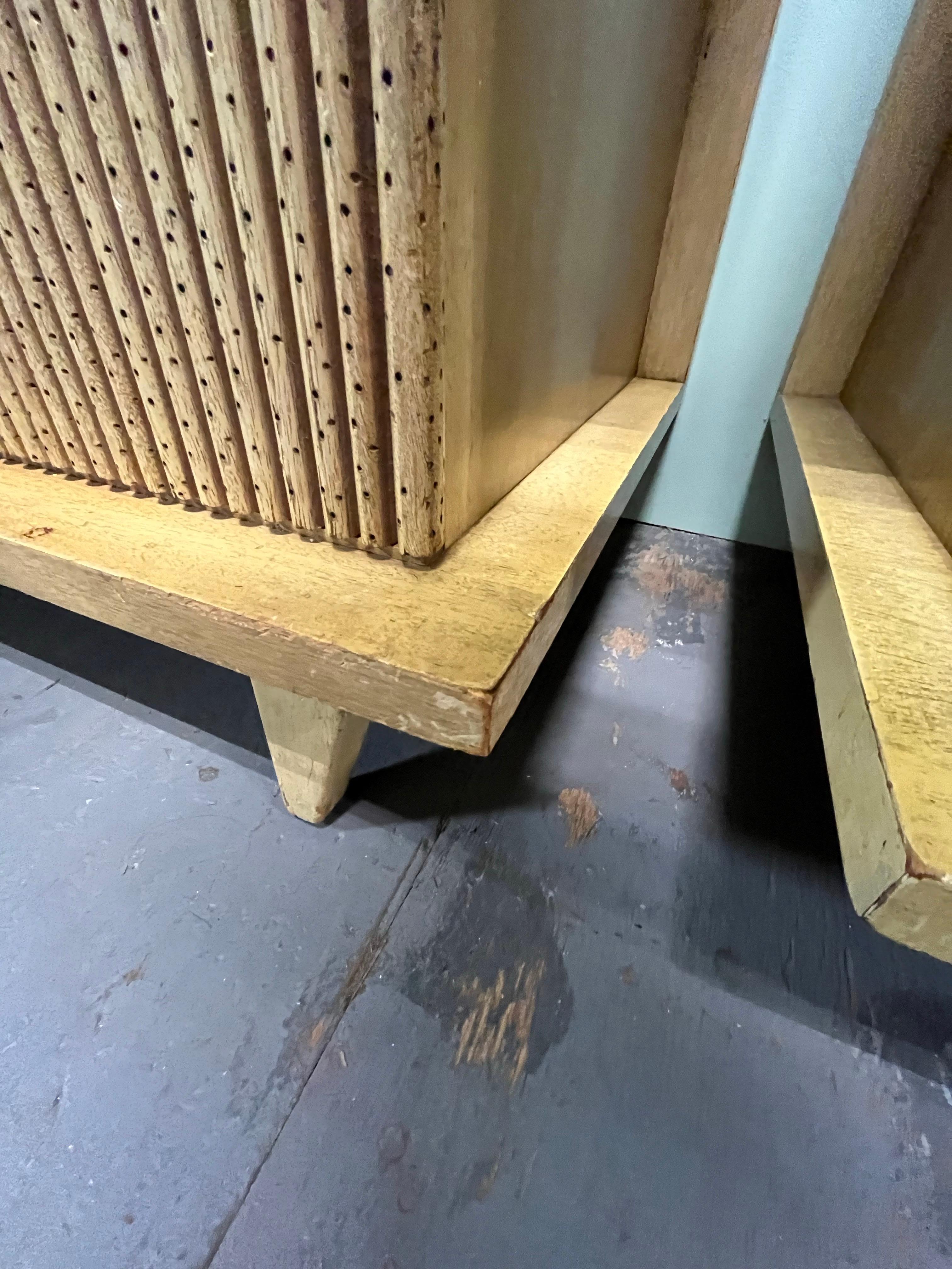 Pair of American of Martinsville Dressers Bleached Philippine Mahogany For Sale 5