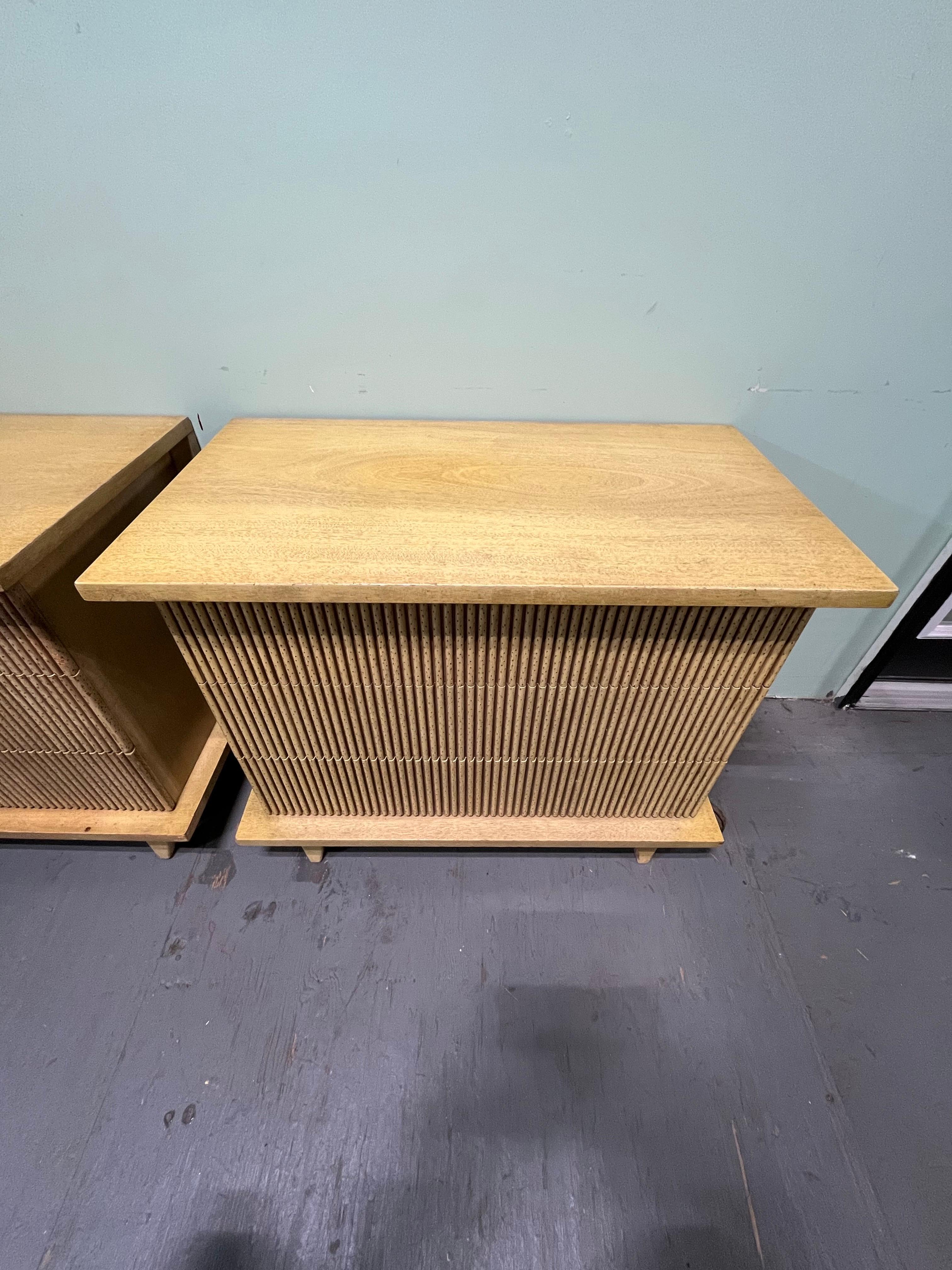 Pair of American of Martinsville Dressers Bleached Philippine Mahogany For Sale 4