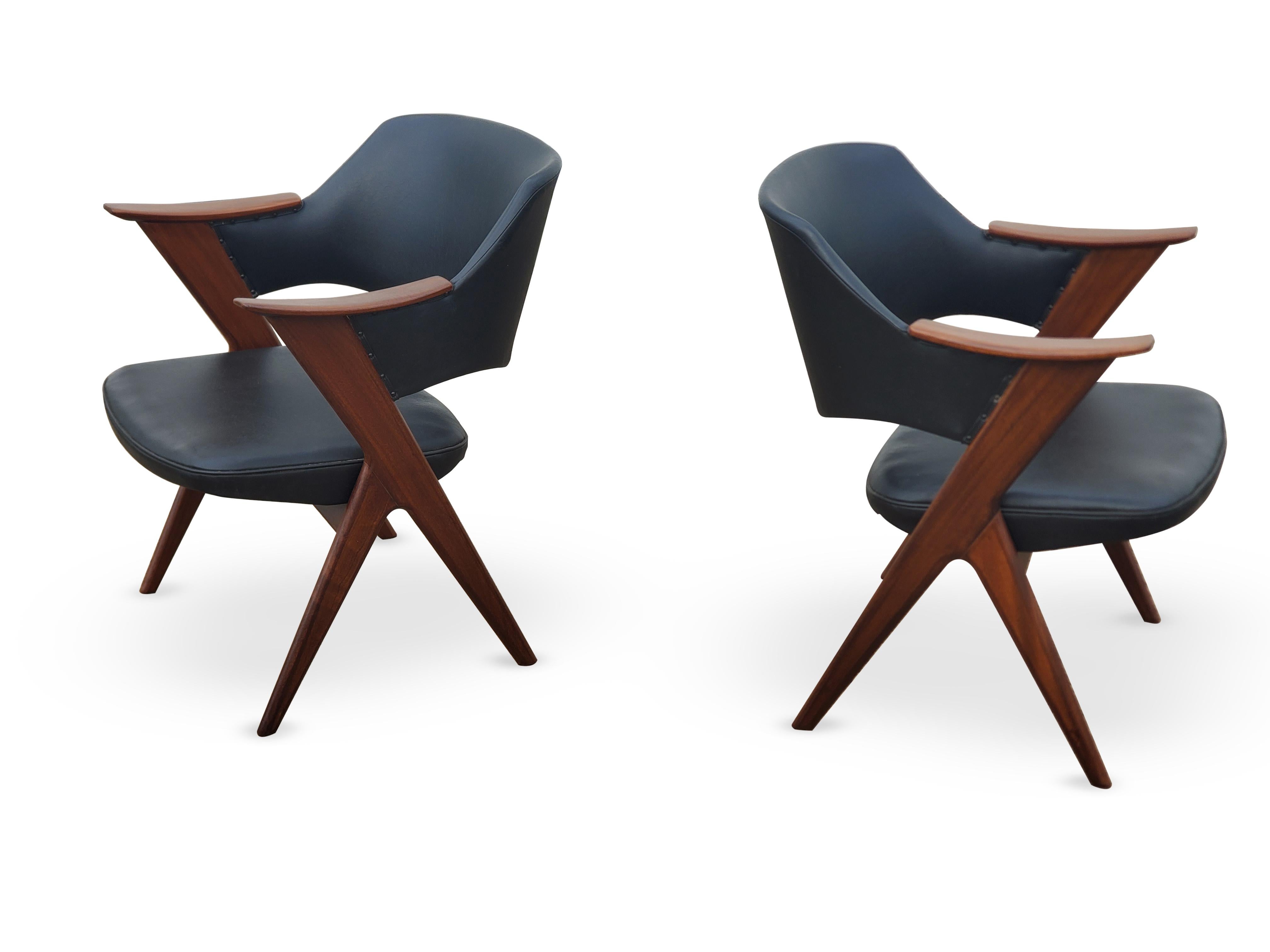 Norwegian Pair of 'Blinken' Chairs by Rastad & Relling for Hjellegjerde Mobler, Norway For Sale