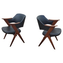 Ein Paar „Blinken“-Stühle von Rastad & Relling für Hjellegjerde Mobler, Norwegen