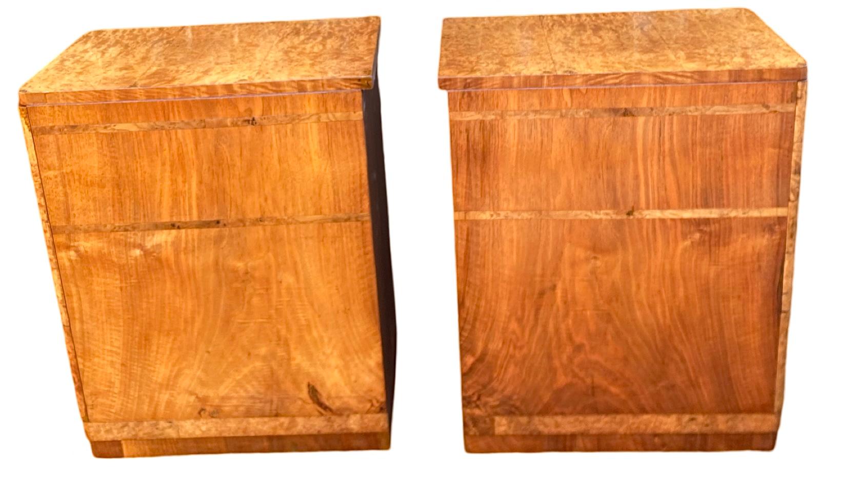 Walnut Pair of blonde walnut Art Deco Nightstands