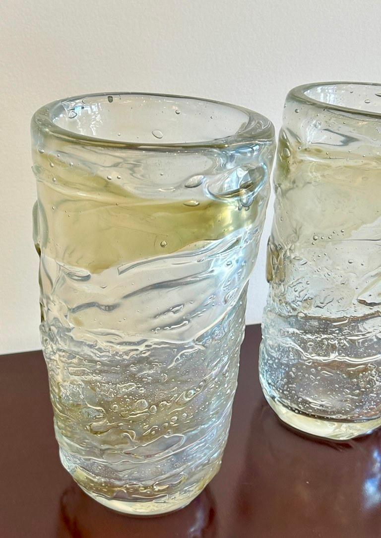 Coppia di vasi in vetro soffiato di Murano in vendita 3