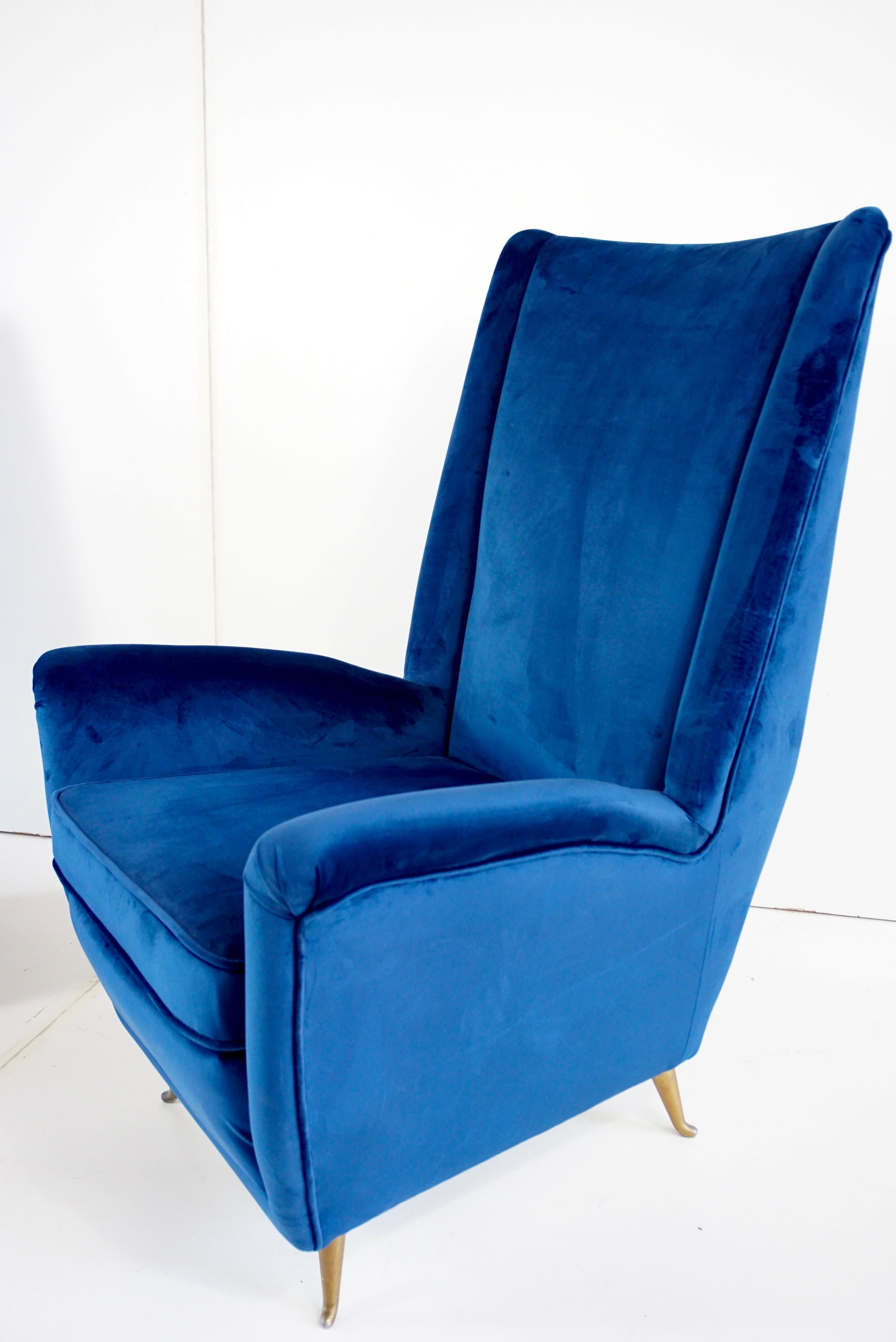 Pair of Blu Velvet Gio Ponti Bergere Wingback Armchairs by ISA, 1950 For Sale 5