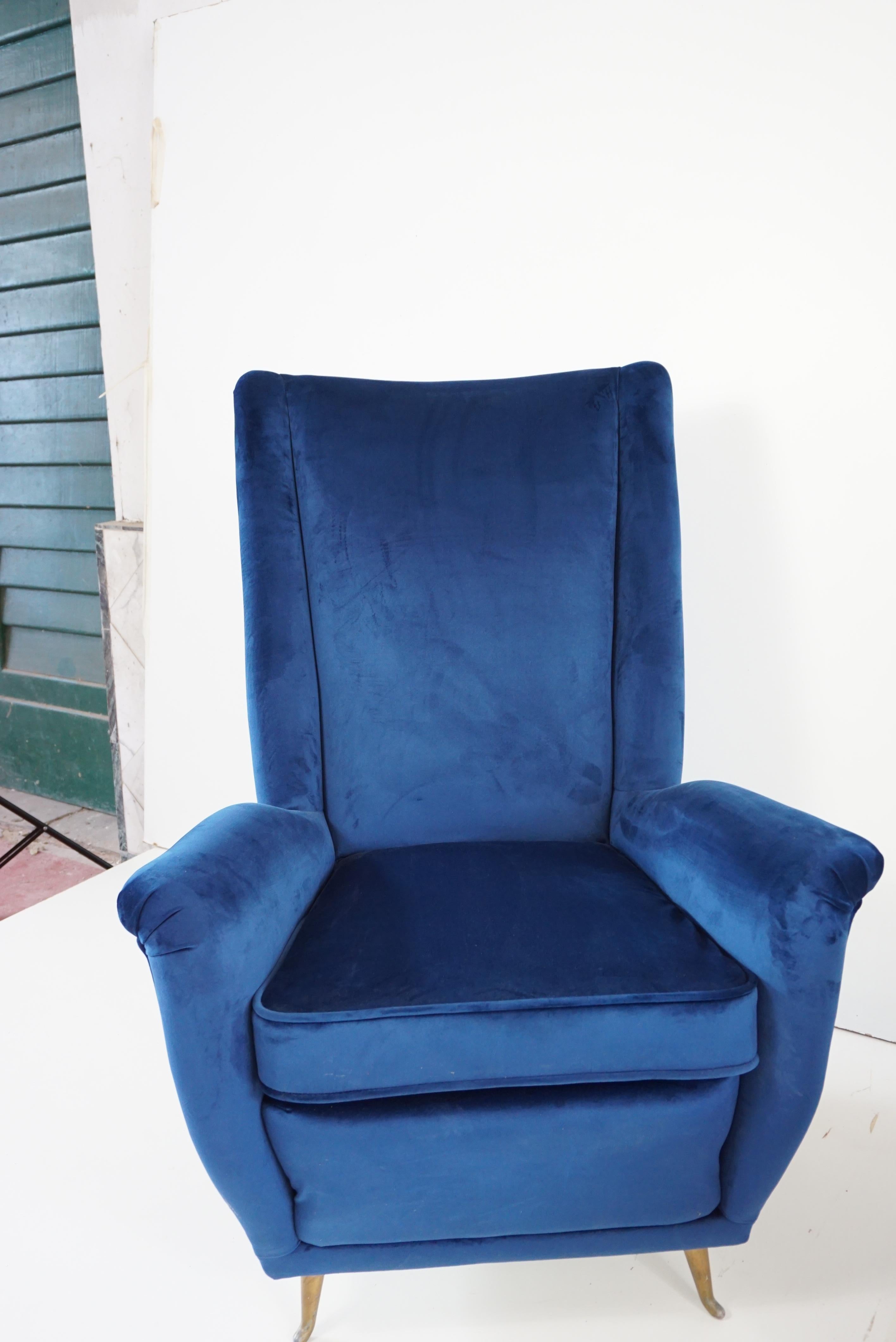 Pair of Blu Velvet Gio Ponti Bergere Wingback Armchairs by ISA, 1950 For Sale 7