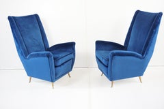 Paire de fauteuils Bergère en velours bleu de Gio Ponti par ISA, 1950