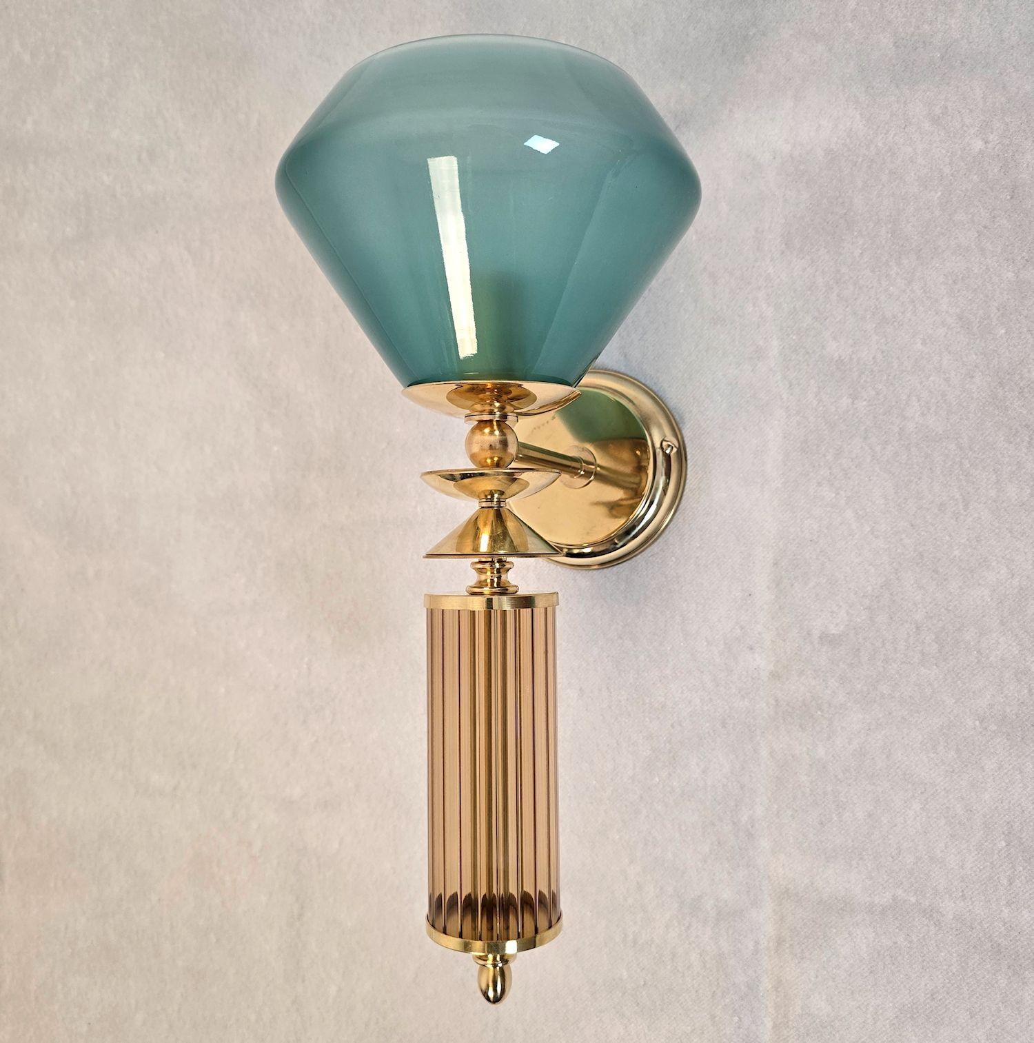 Pair of blue and beige Murano glass sconces (Ende des 20. Jahrhunderts) im Angebot