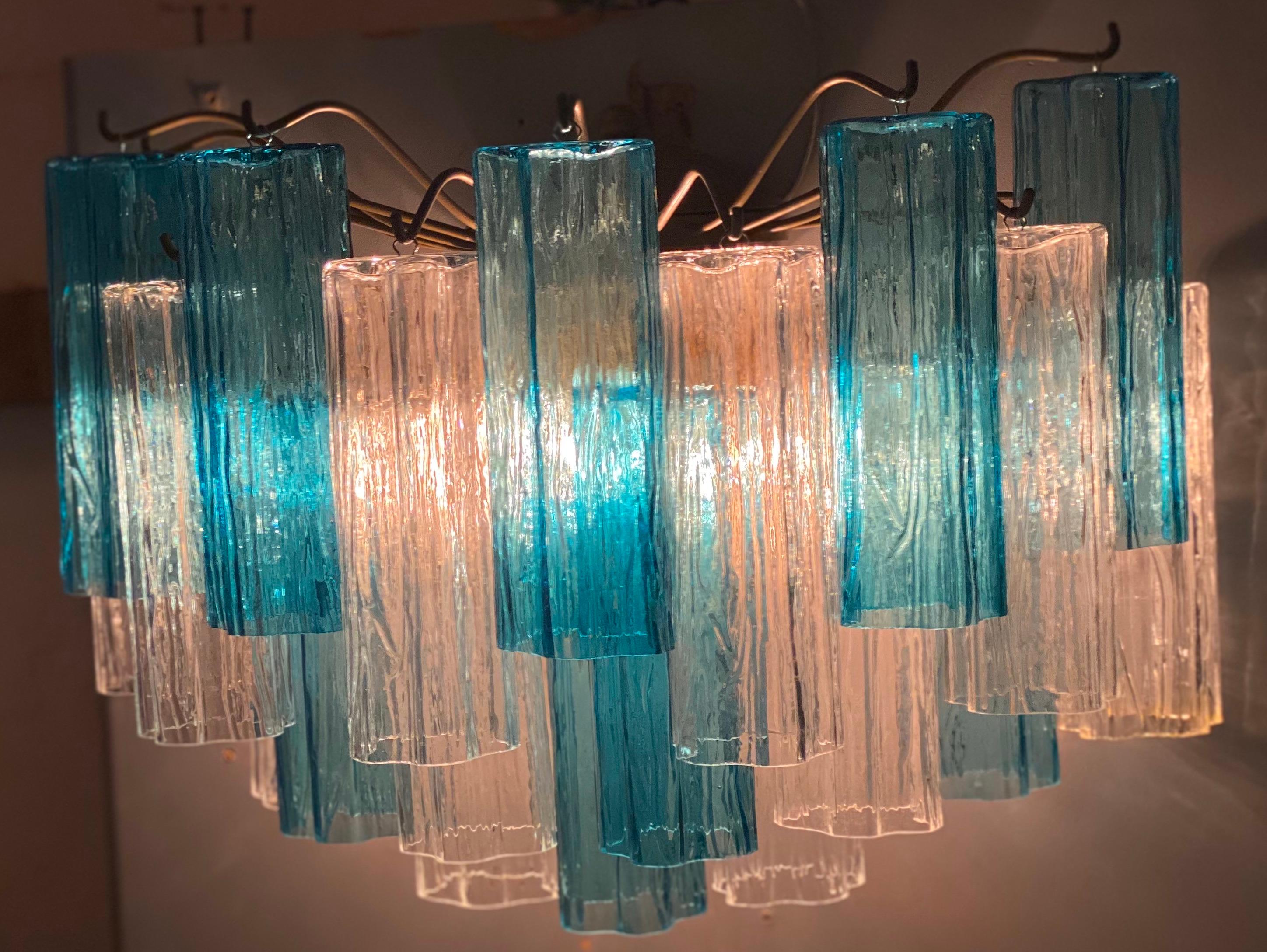 Mid-Century Modern Pair of Blue and Clear Murano Glass Tronchi Sconces, 1970s For Sale