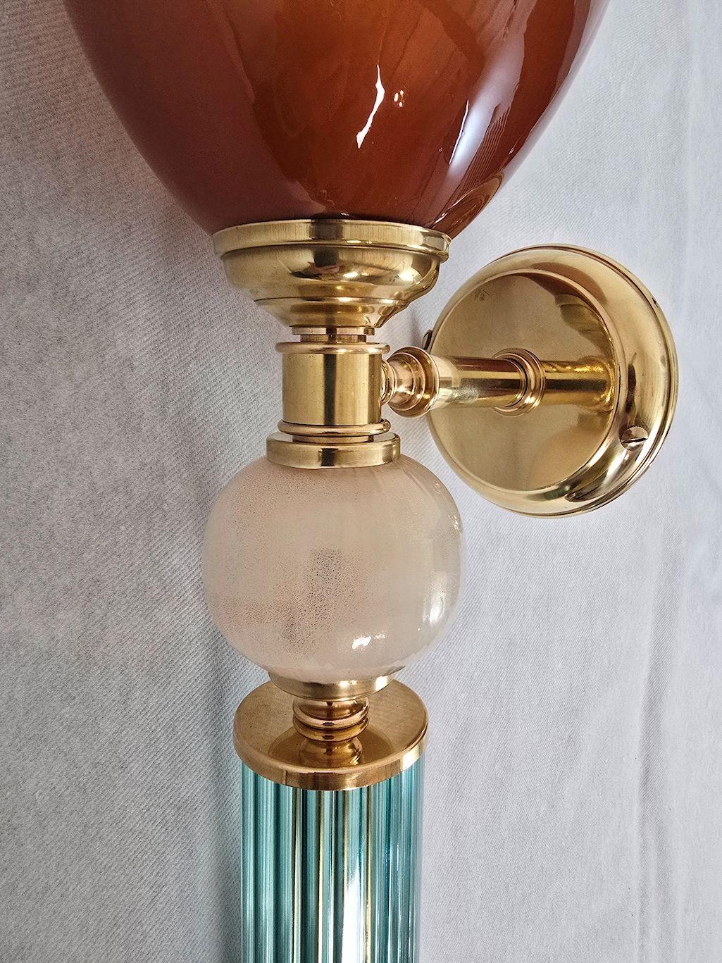 Vetro di Murano Coppia di apparizioni in vetro di Murano blu e terracotta in vendita