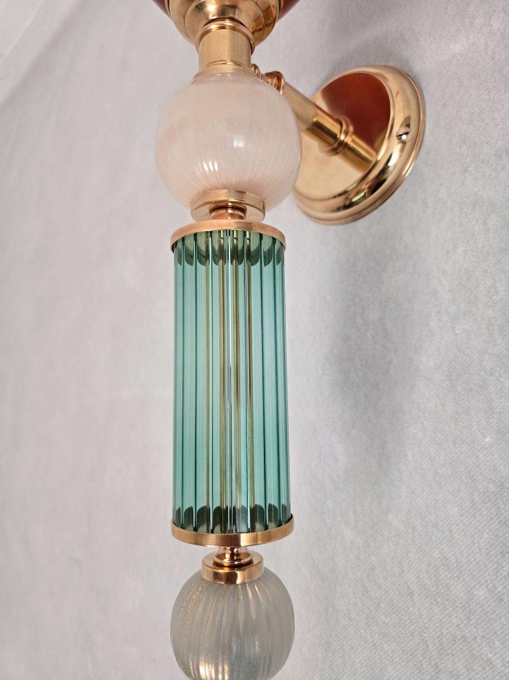 Coppia di apparizioni in vetro di Murano blu e terracotta in vendita 2