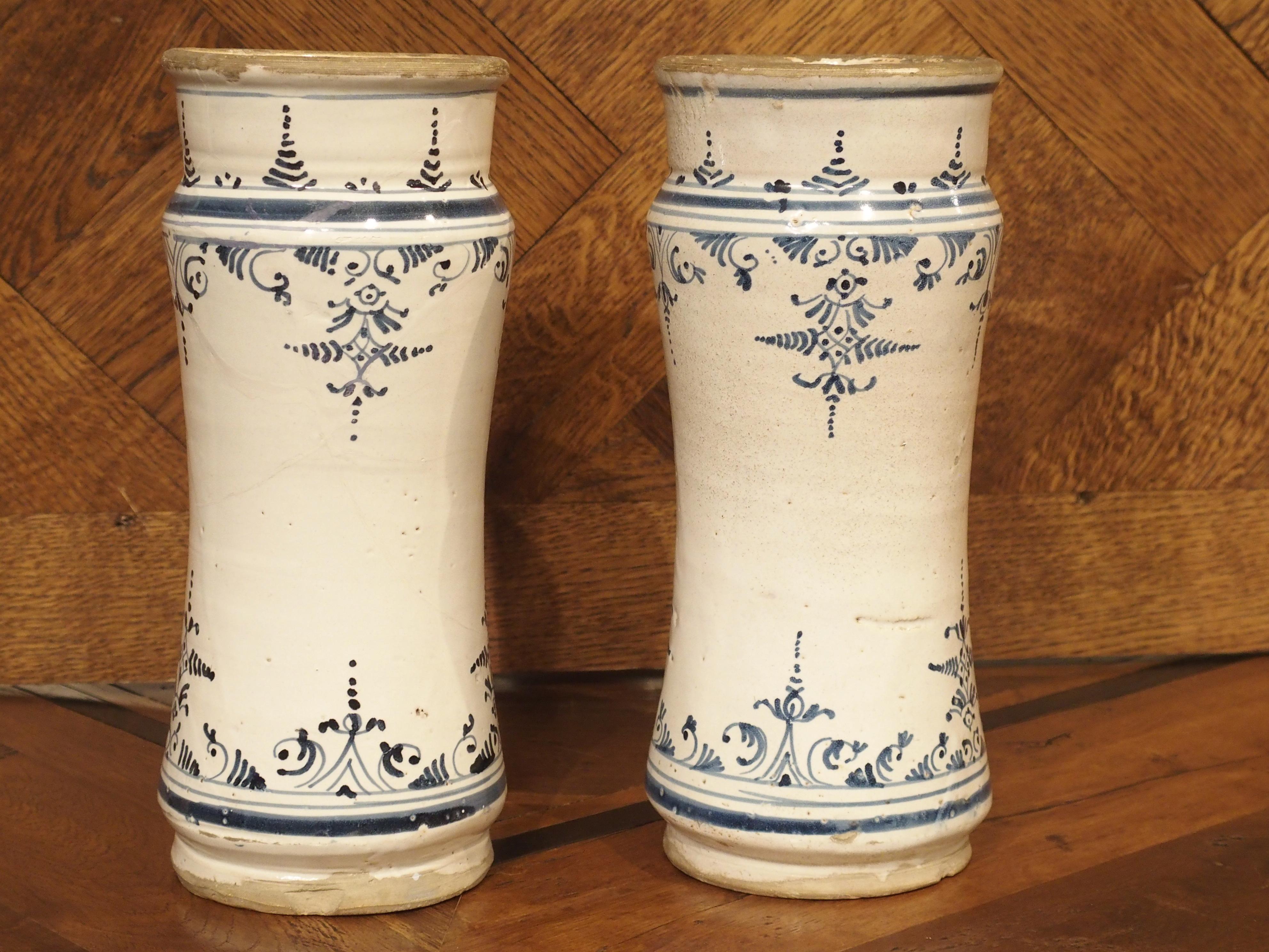 18th Century and Earlier Pair of Blue and White Albarelli Pots from Spain, 18th Century