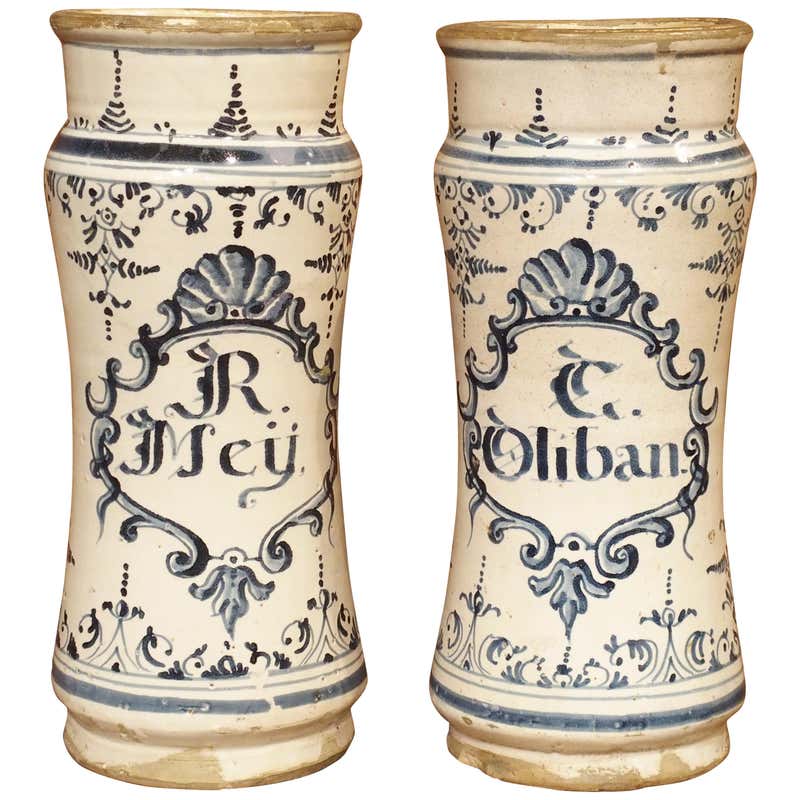 Albarelli Pair of Blue and White Albarelli Pots from Spain, 18th Century at 1stDibs