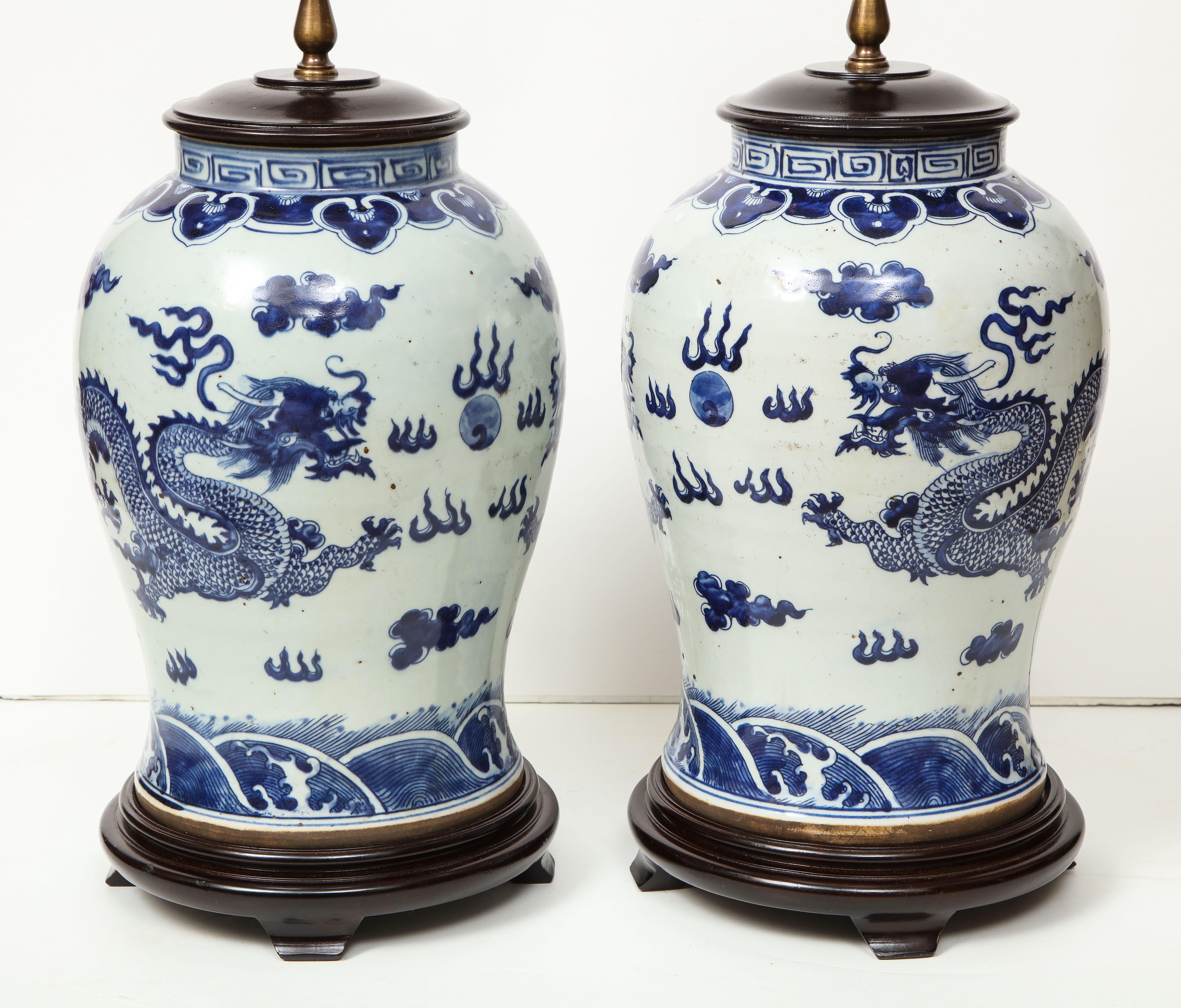 Pair of Blue and White Chinese Export Lamps 2