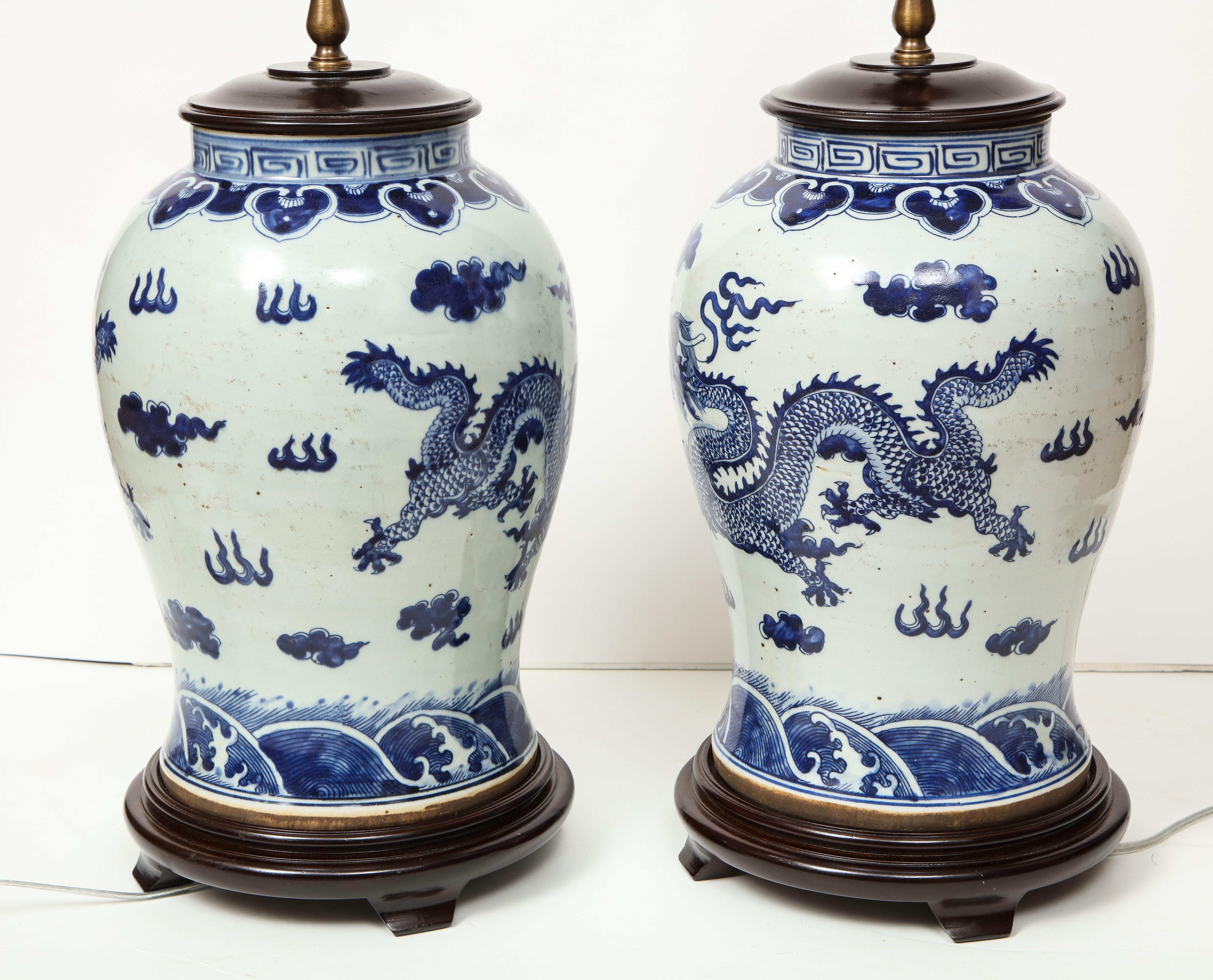 Pair of Blue and White Chinese Export Lamps 7