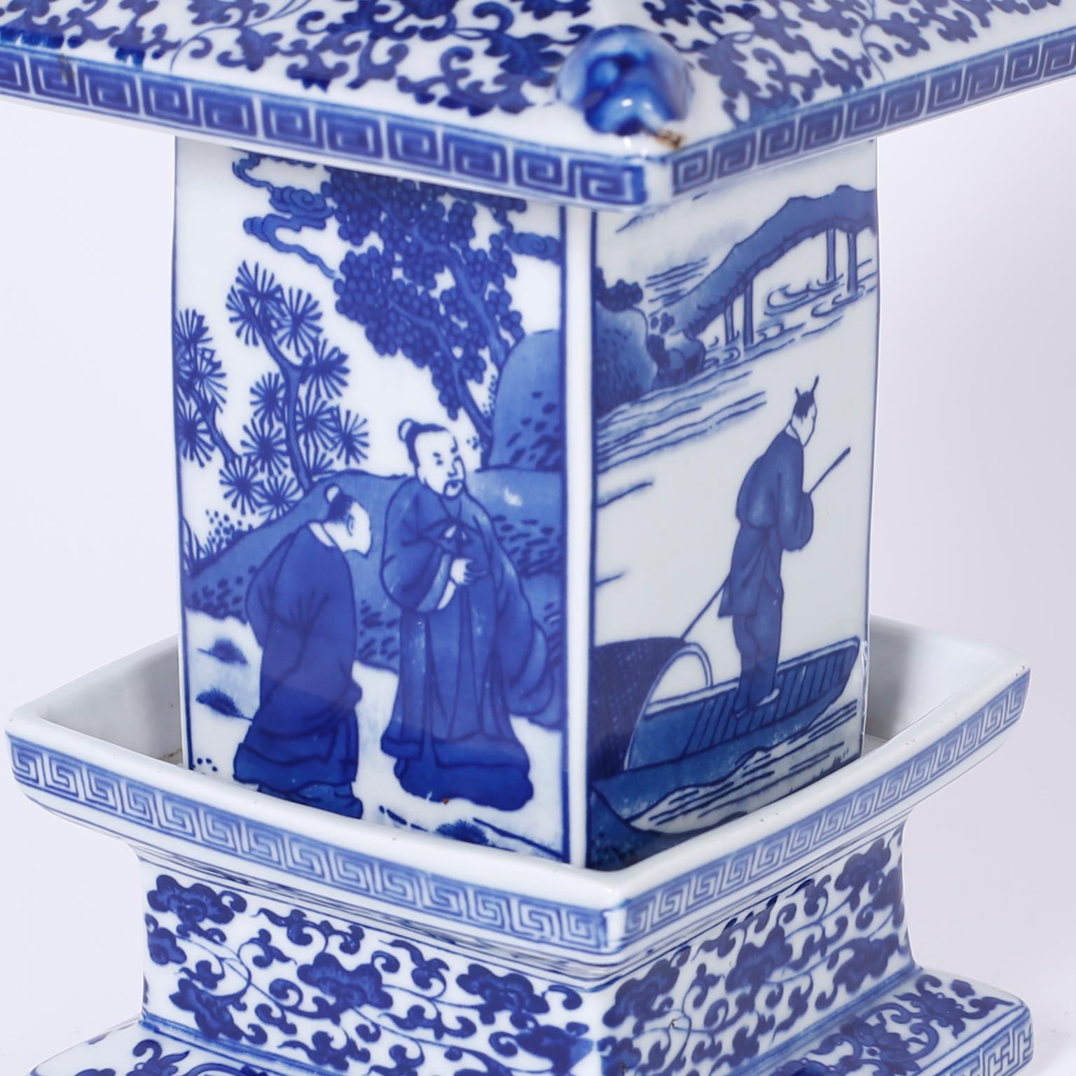 Contemporary Pair of Blue and White Chinese Porcelain Pagoda Jars or Urns