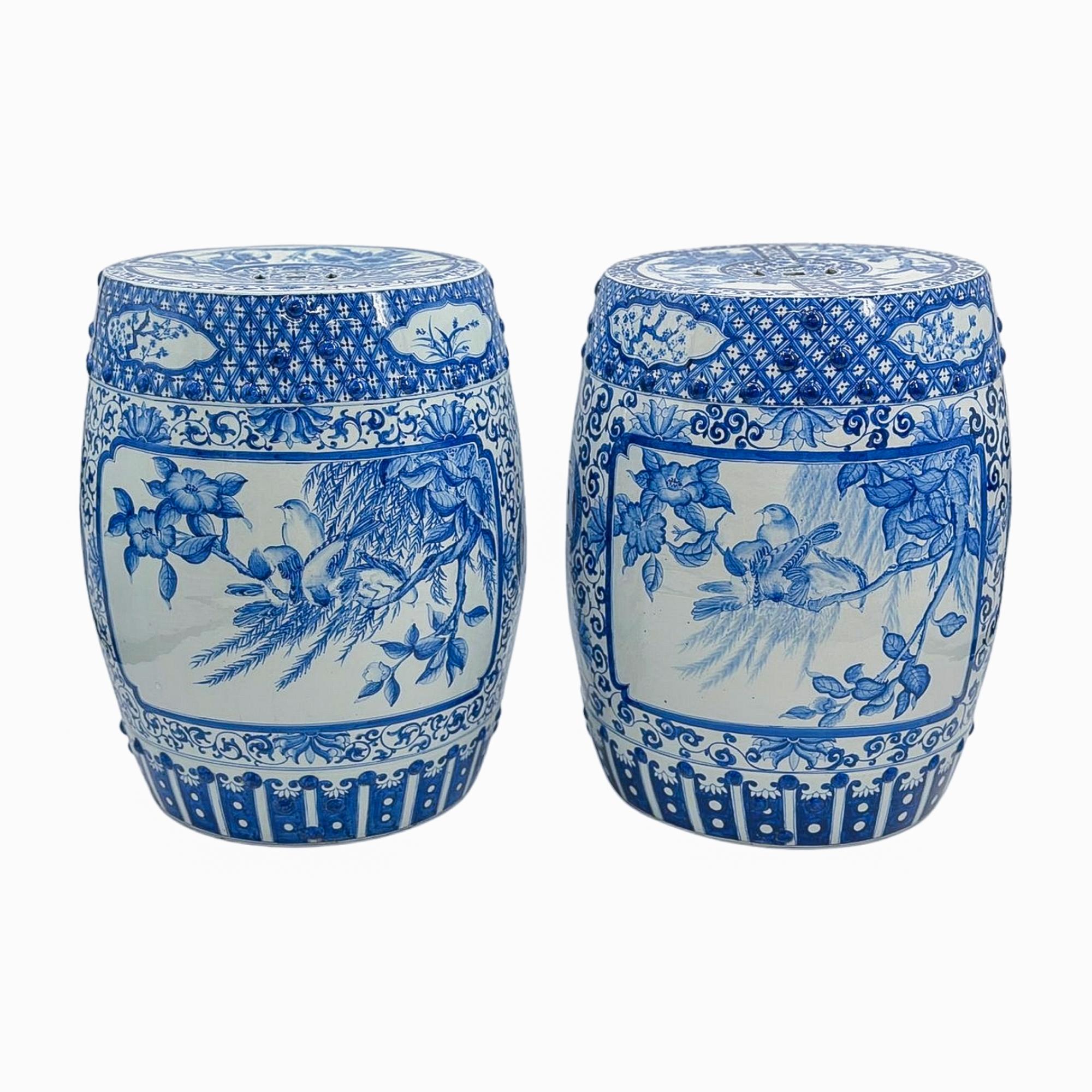 Pair of Blue and White Chinoiserie Porcelain Garden Stools For Sale 3