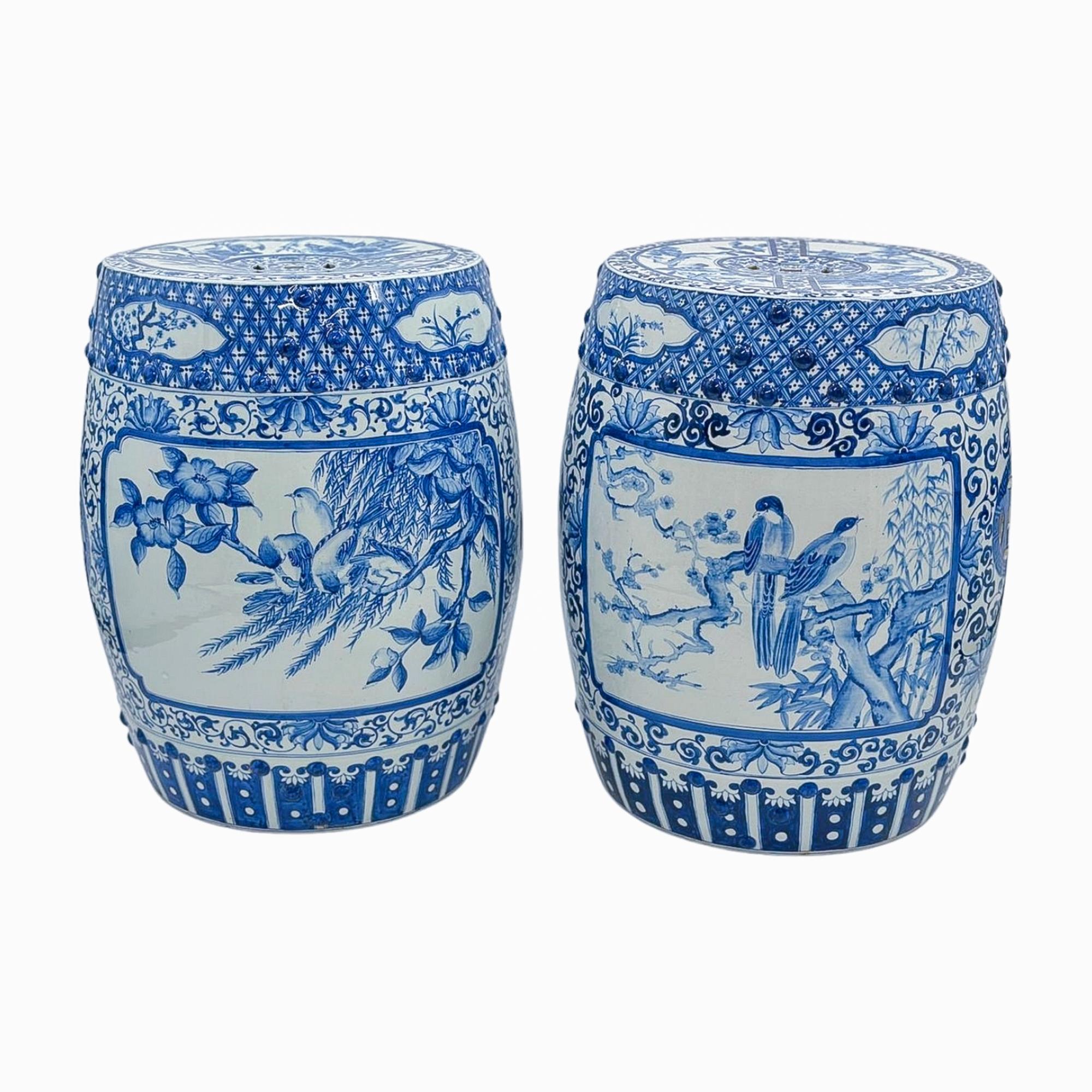 Pair of Blue and White Chinoiserie Porcelain Garden Stools For Sale 6