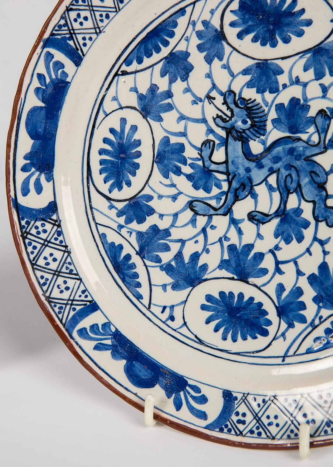 Pair Delft  Blue and White Plates with Dragons Made in Netherlands circa 1780 In Excellent Condition In Katonah, NY