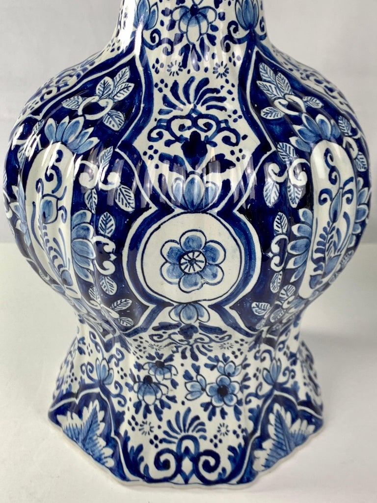 19th Century Pair of Blue and White Delft Vases For Sale