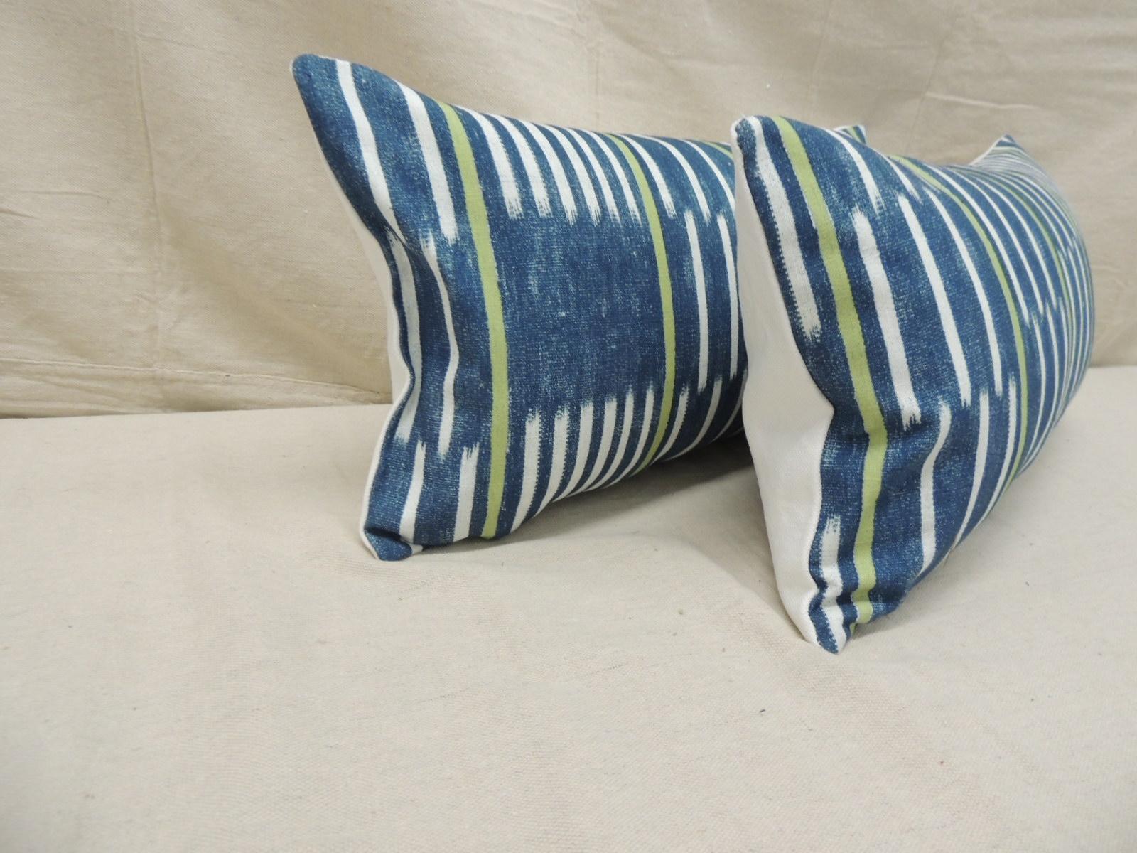 Cotton Pair of Blue and White Ikat Style Modern Lumbar Decorative Pillows