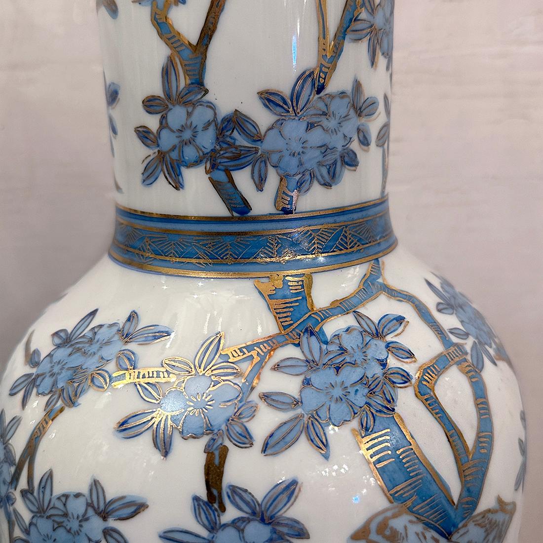 Mid-20th Century Pair of Blue and White Lamps For Sale