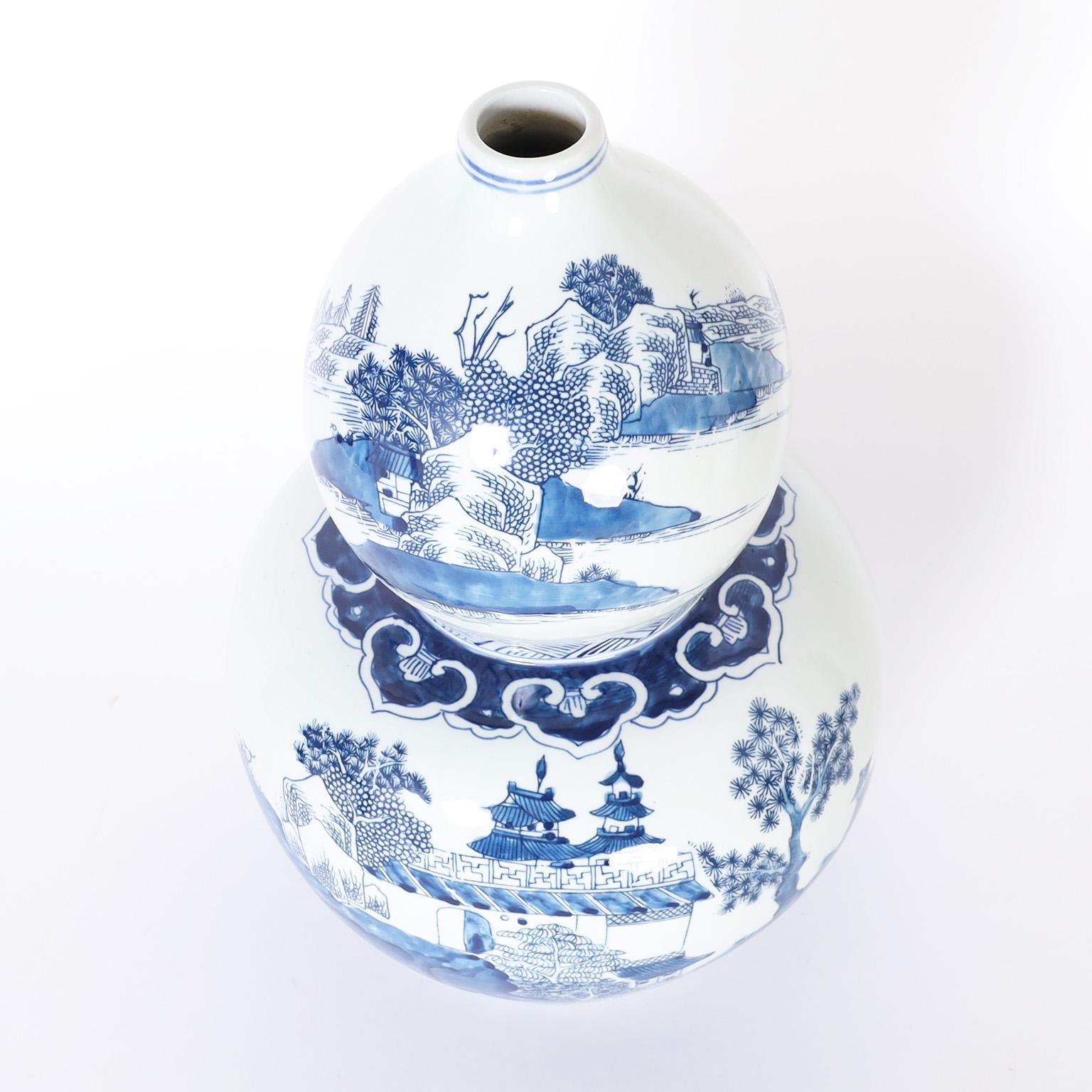 Chinese Export Pair of Blue and White Porcelain Double Gourd Vases