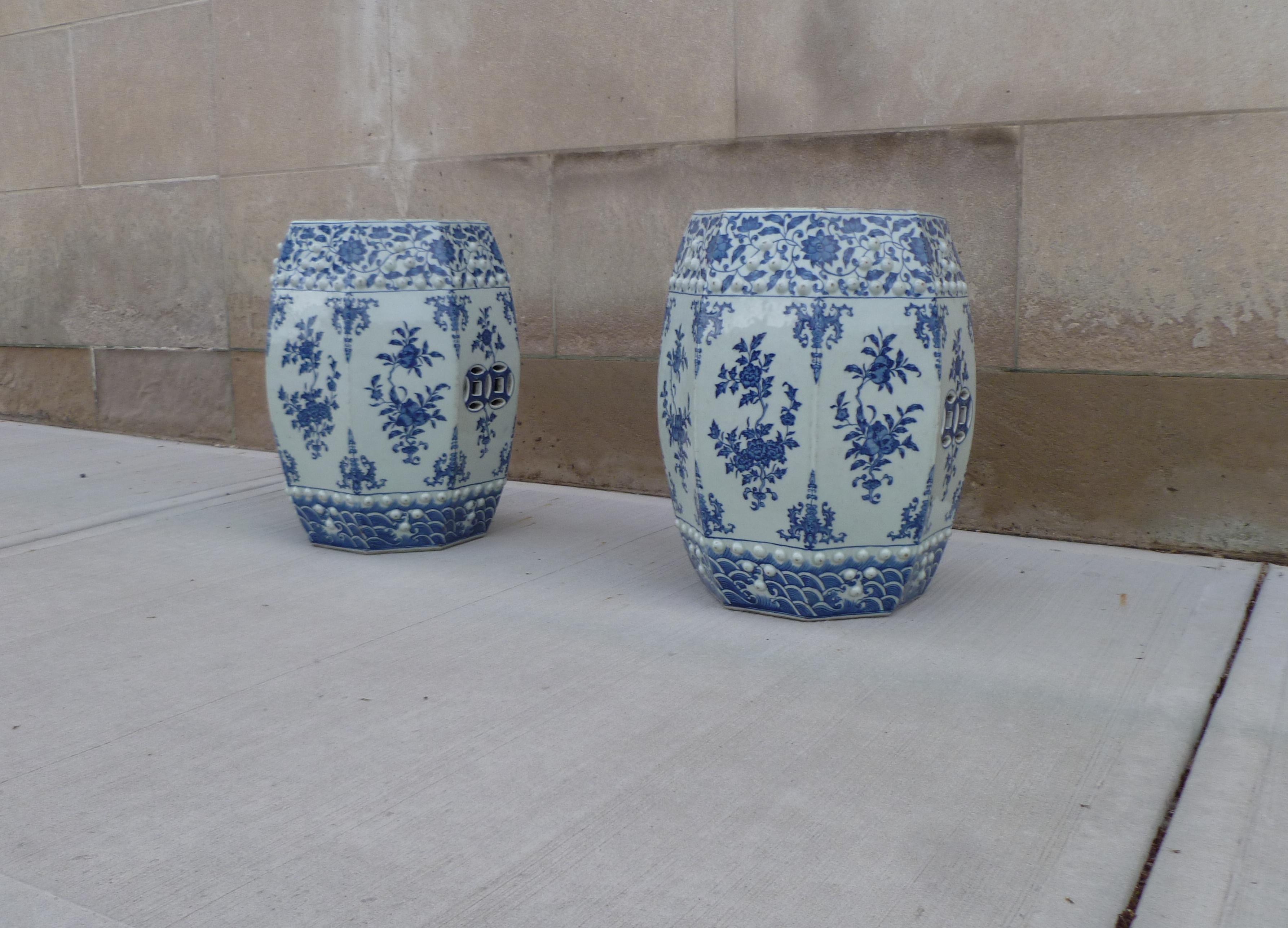 Chinoiserie Pair of Blue and White Porcelain Garden Seats / End Tables For Sale