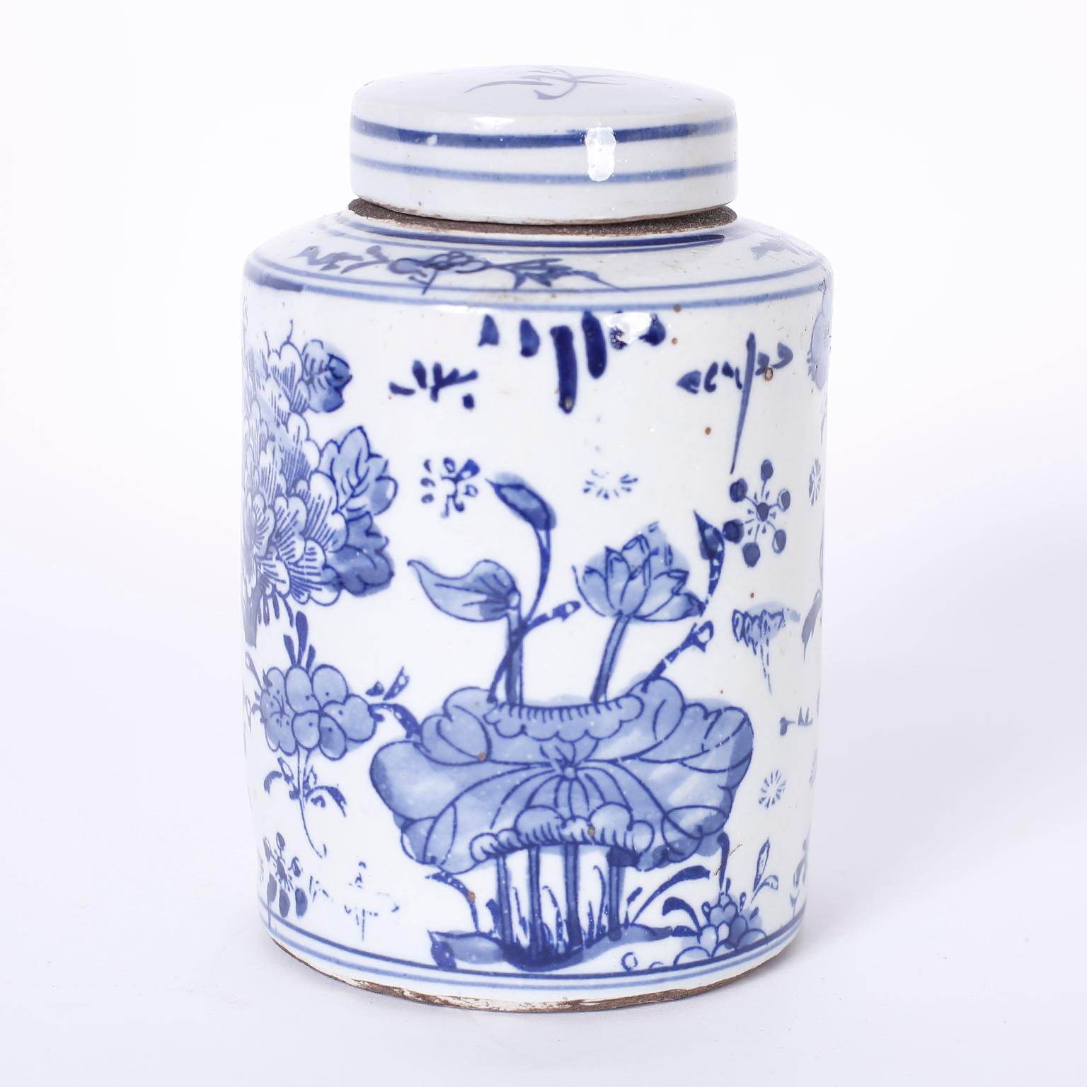 Chinoiserie Pair of Blue and White Porcelain Jars