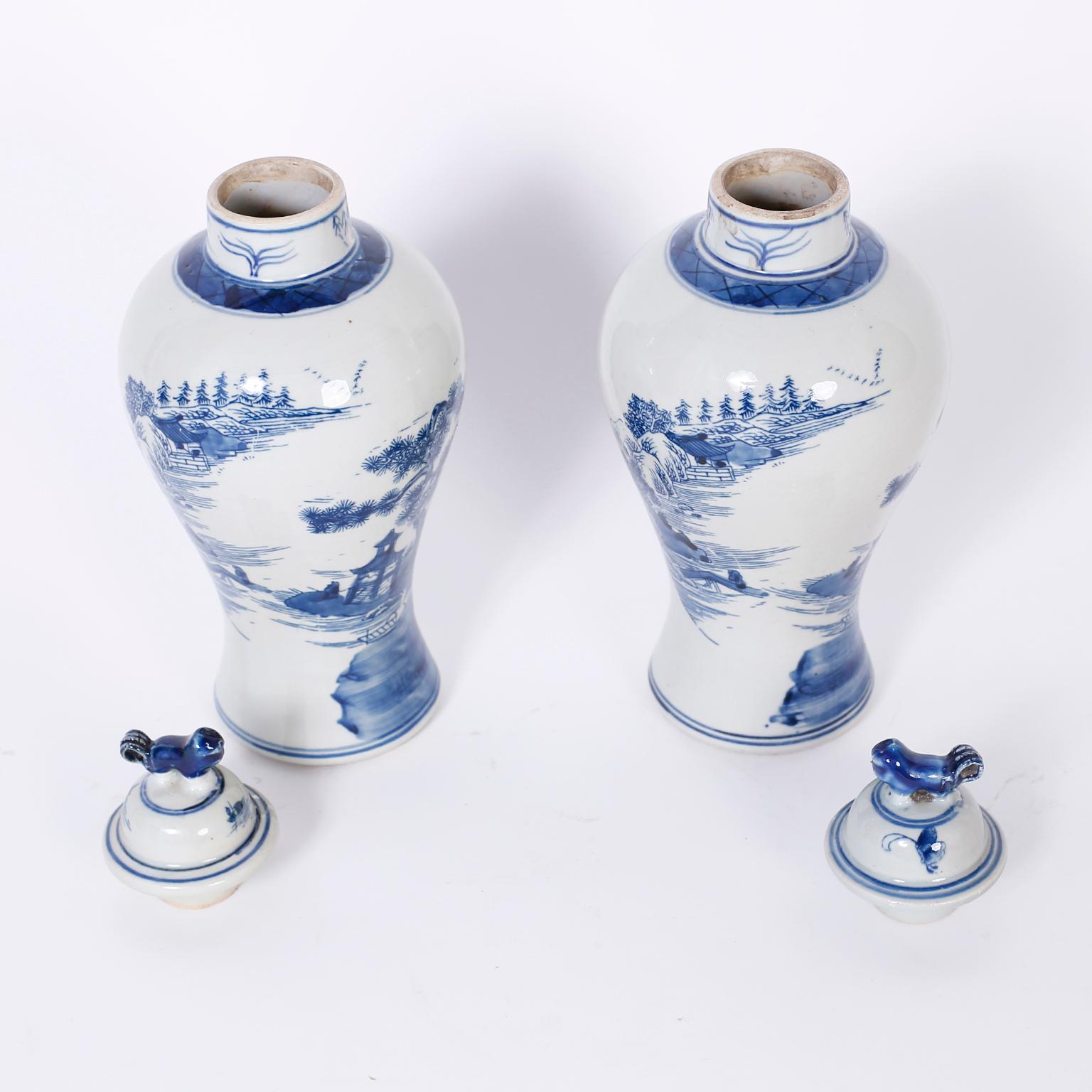 Chinese Pair of Blue and White Porcelain Lidded Jars